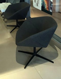 Montis Set of Two Swivel Lounge Ella Chairs