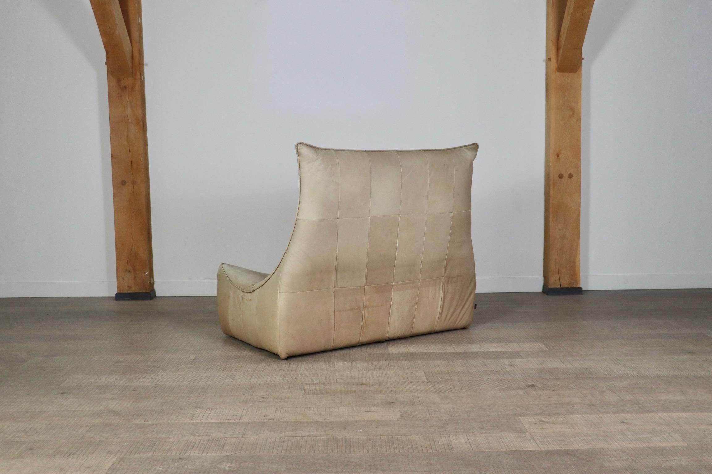 Montis “The Rock” Sofa In Beige Leather By Gerard Van Den Berg, 1970s For Sale 6