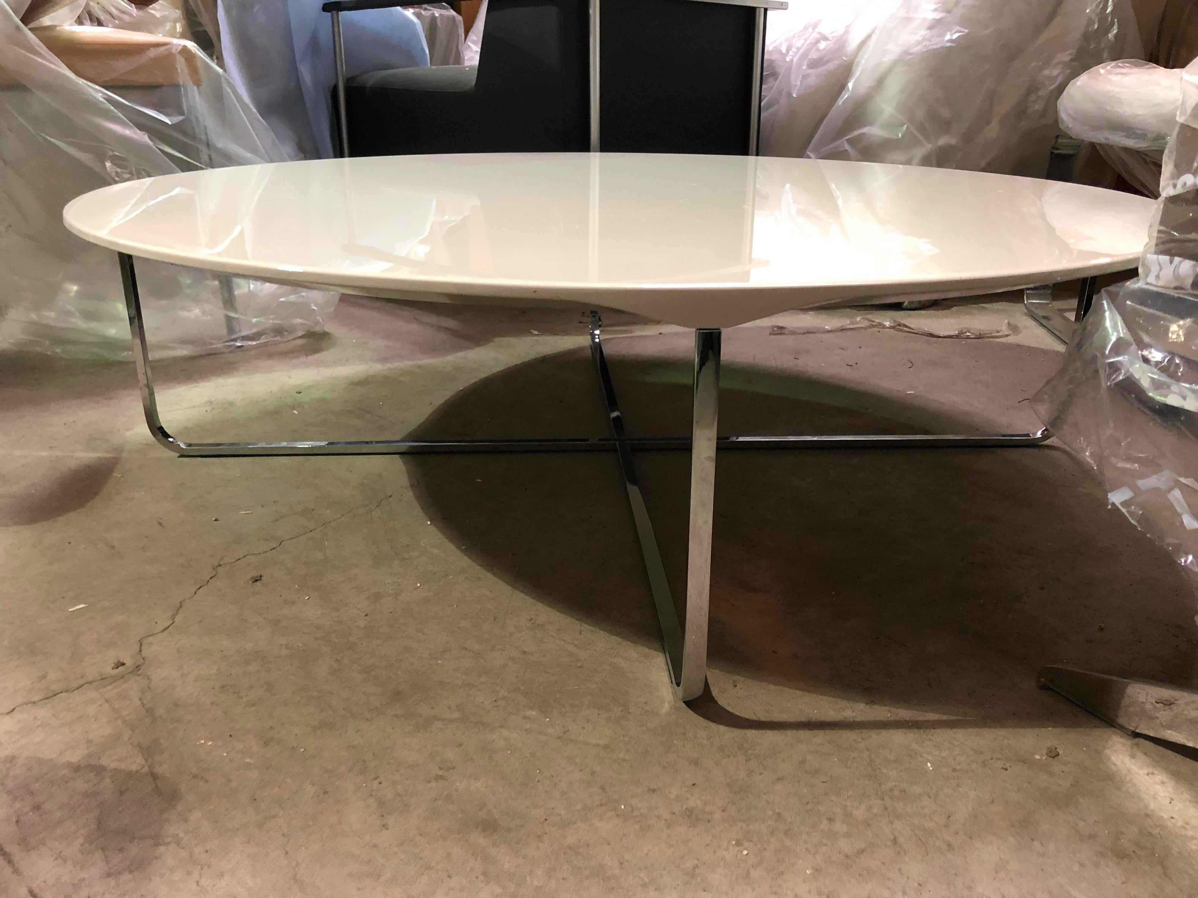 Dutch Montis White High Gloss Flint Coffee Table