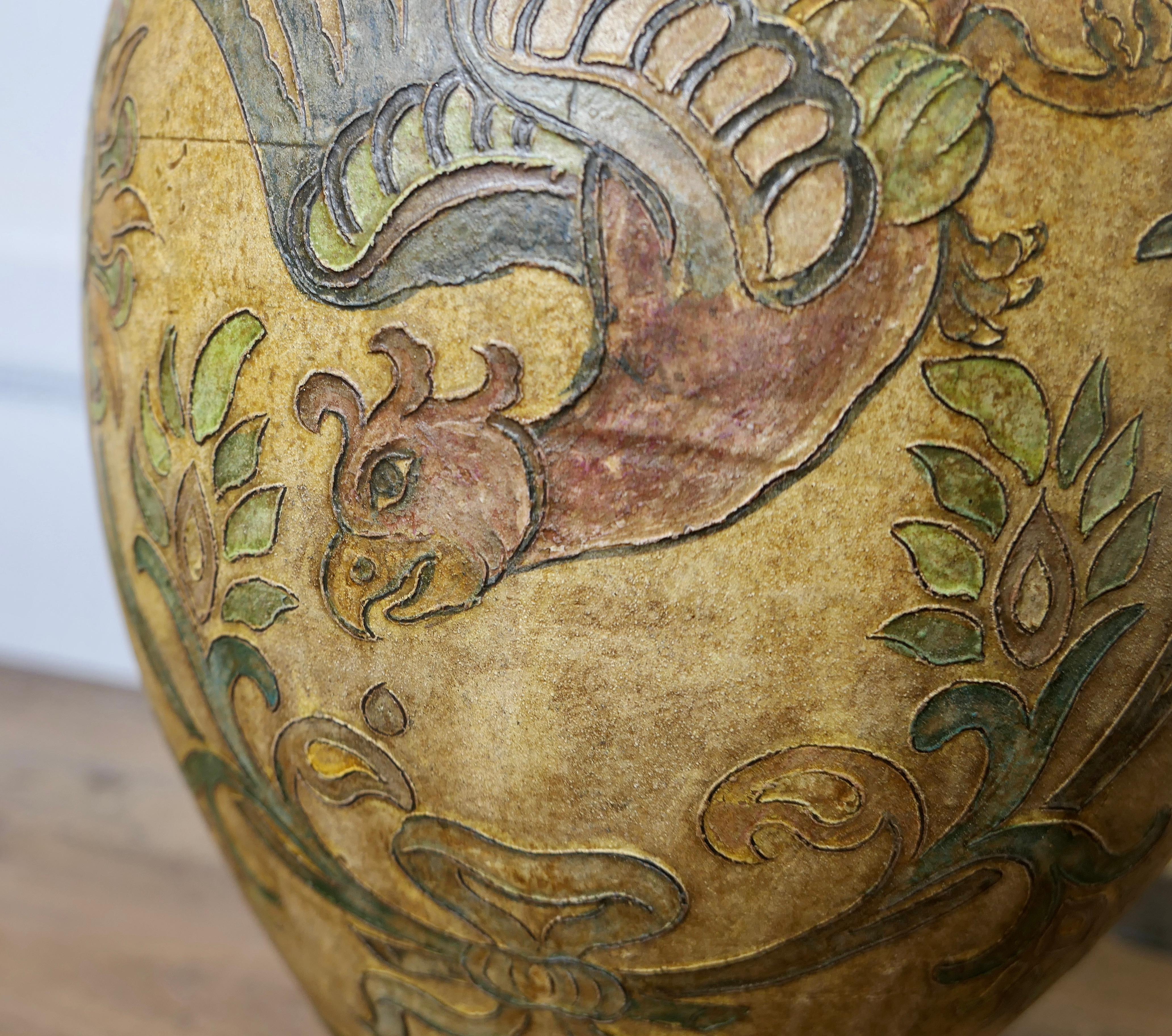 Vaso italiano Montopolyi Arno con draghi    Un pezzo insolito realizzato in terracotta in vendita 1