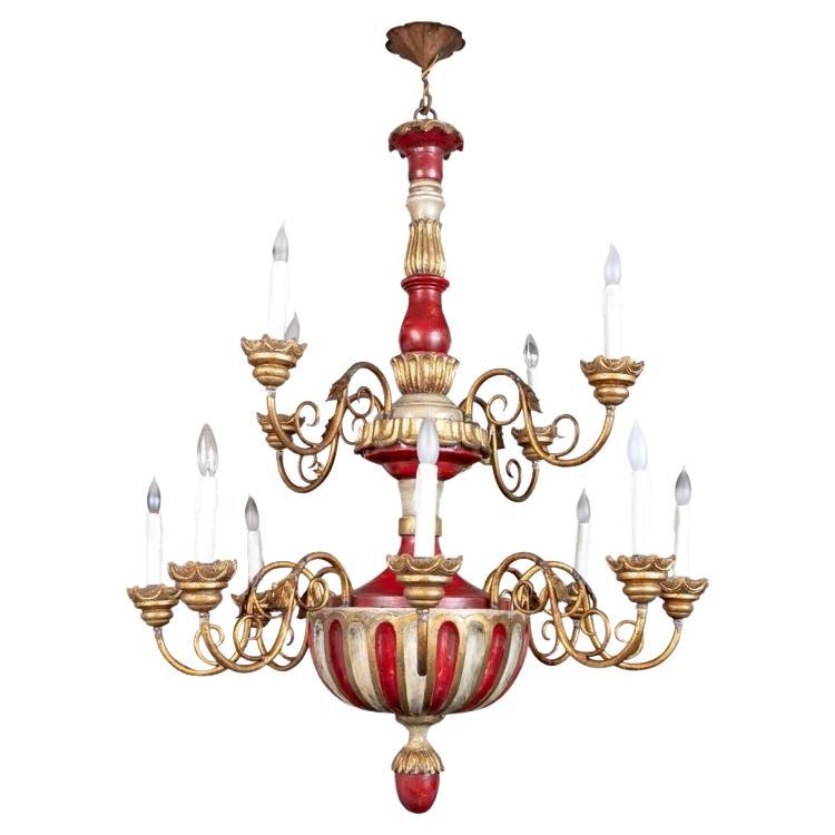 Monumentale lampadario Florentine a 12 bracci dorati e dipinti in vendita