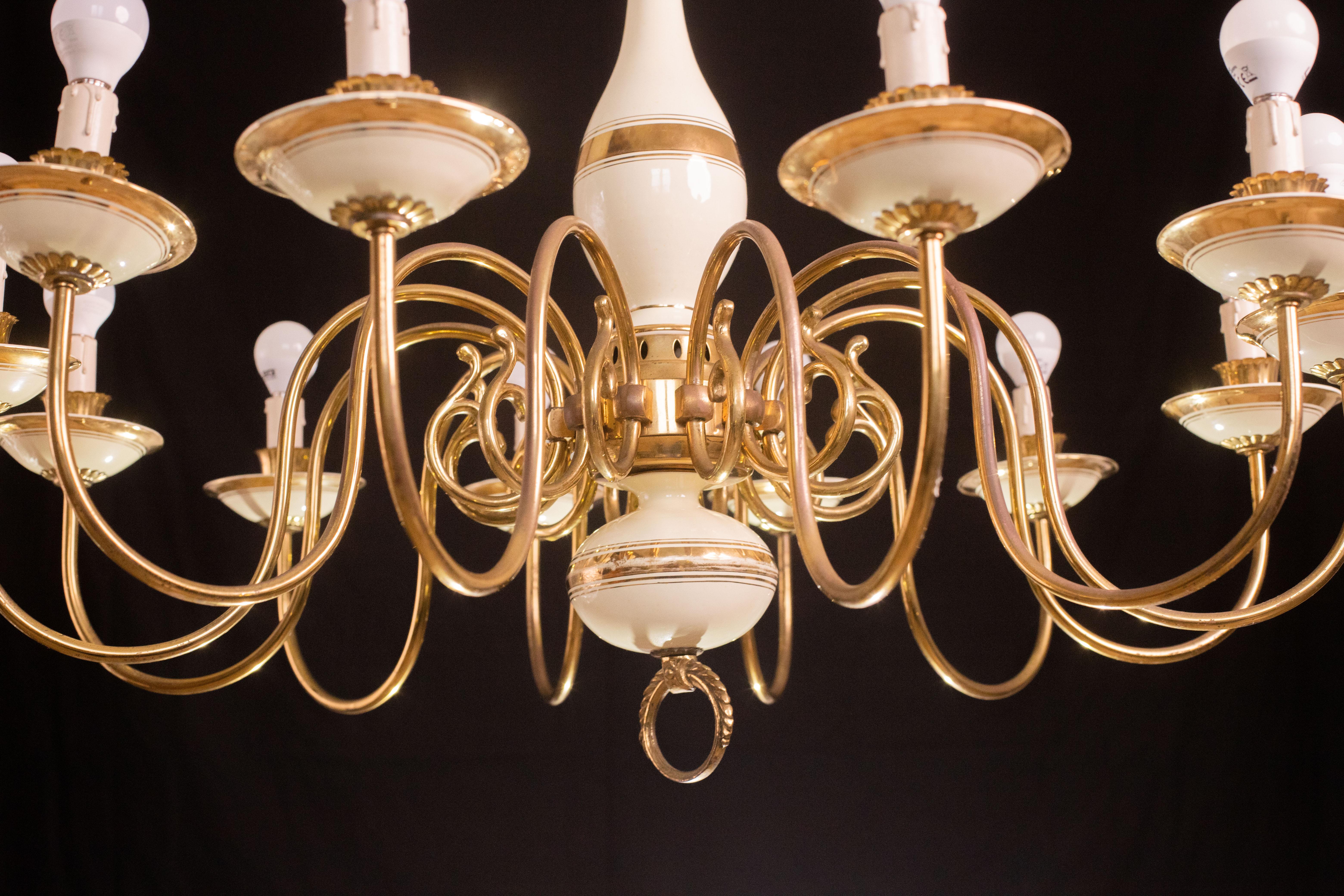Monumental 12 Lights Art Deco Brass and Ceramic Chandelier, 1950s For Sale 7