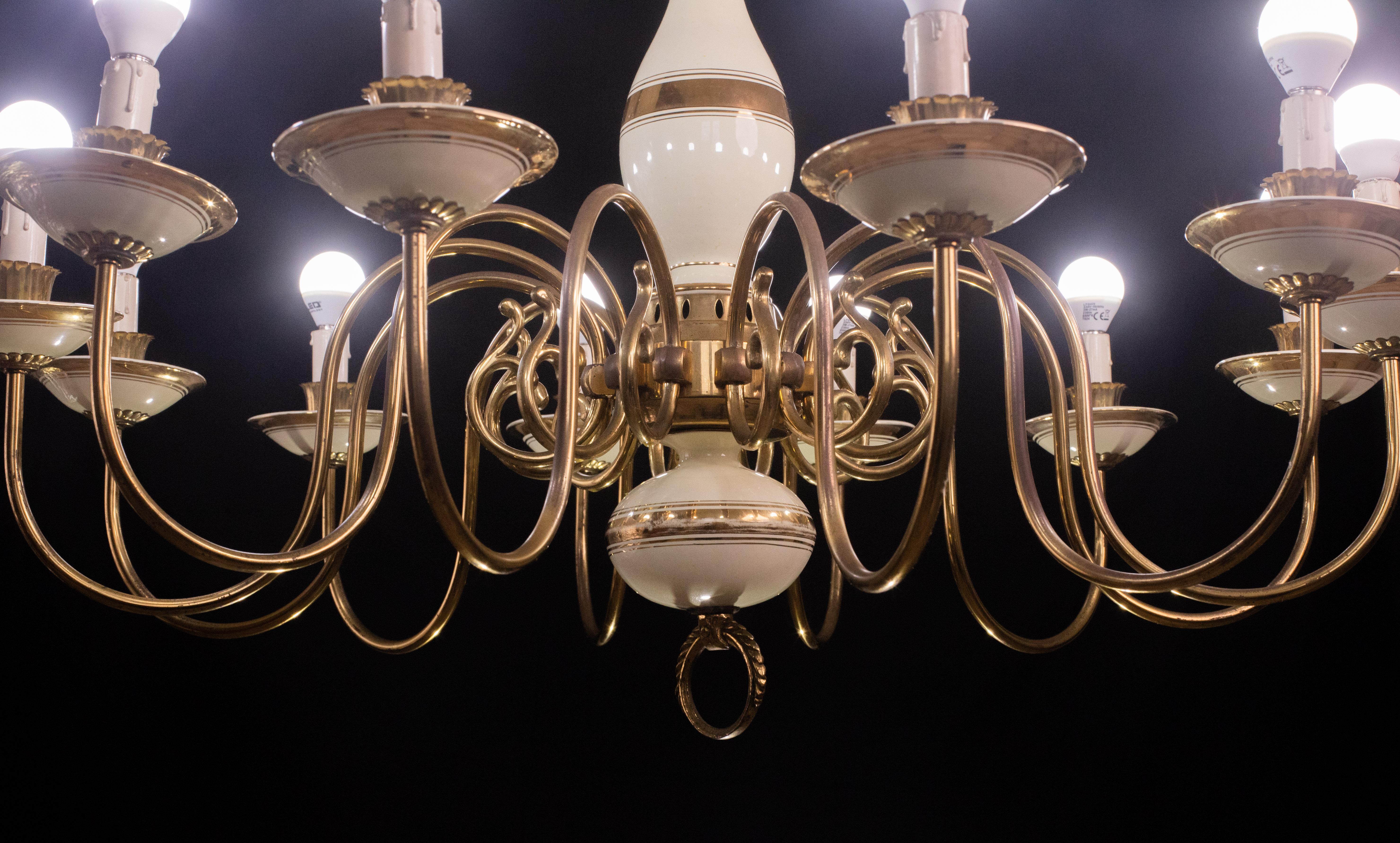 Monumental 12 Lights Art Deco Brass and Ceramic Chandelier, 1950s For Sale 2
