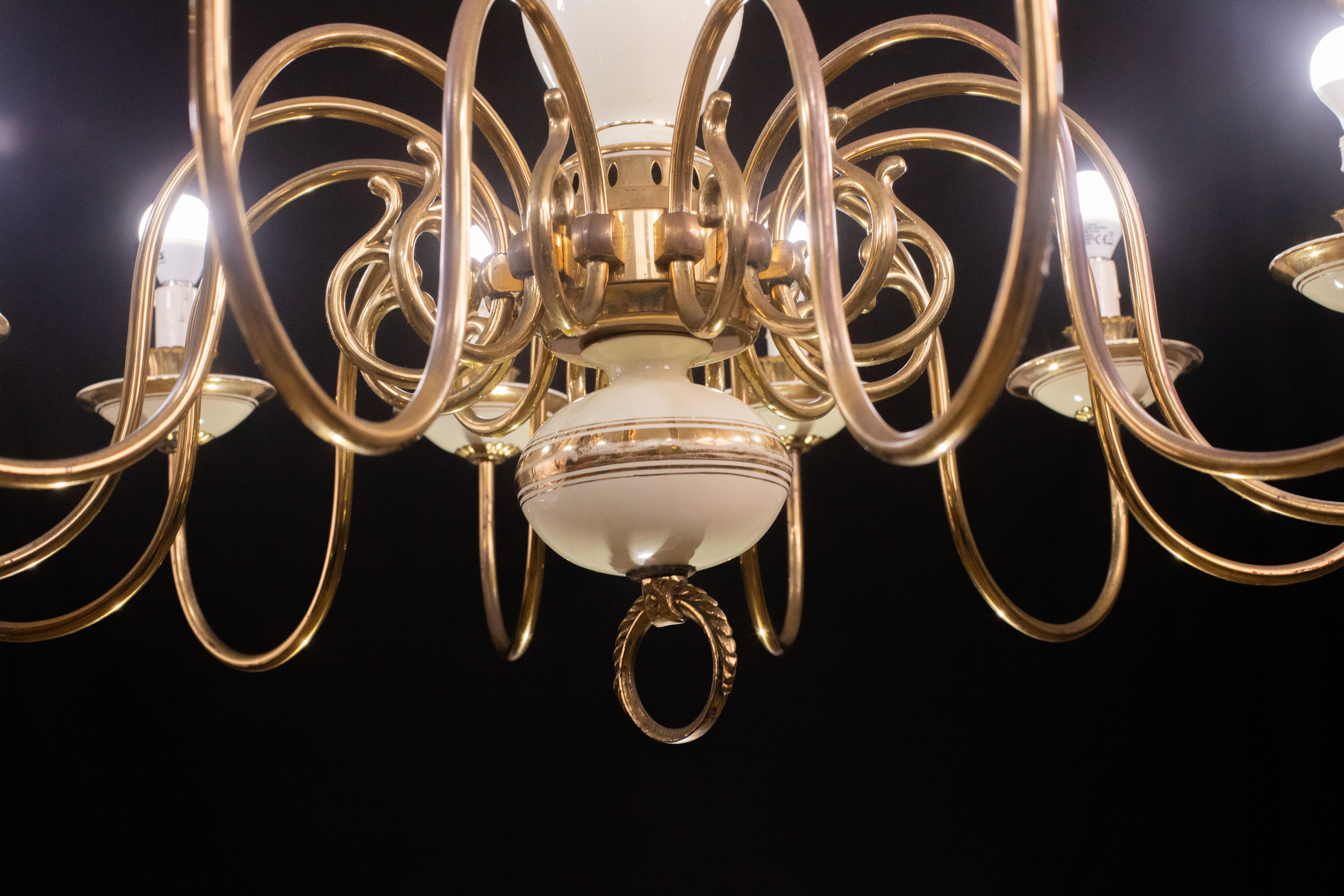 Monumental 12 Lights Art Deco Brass and Ceramic Chandelier, 1950s For Sale 5