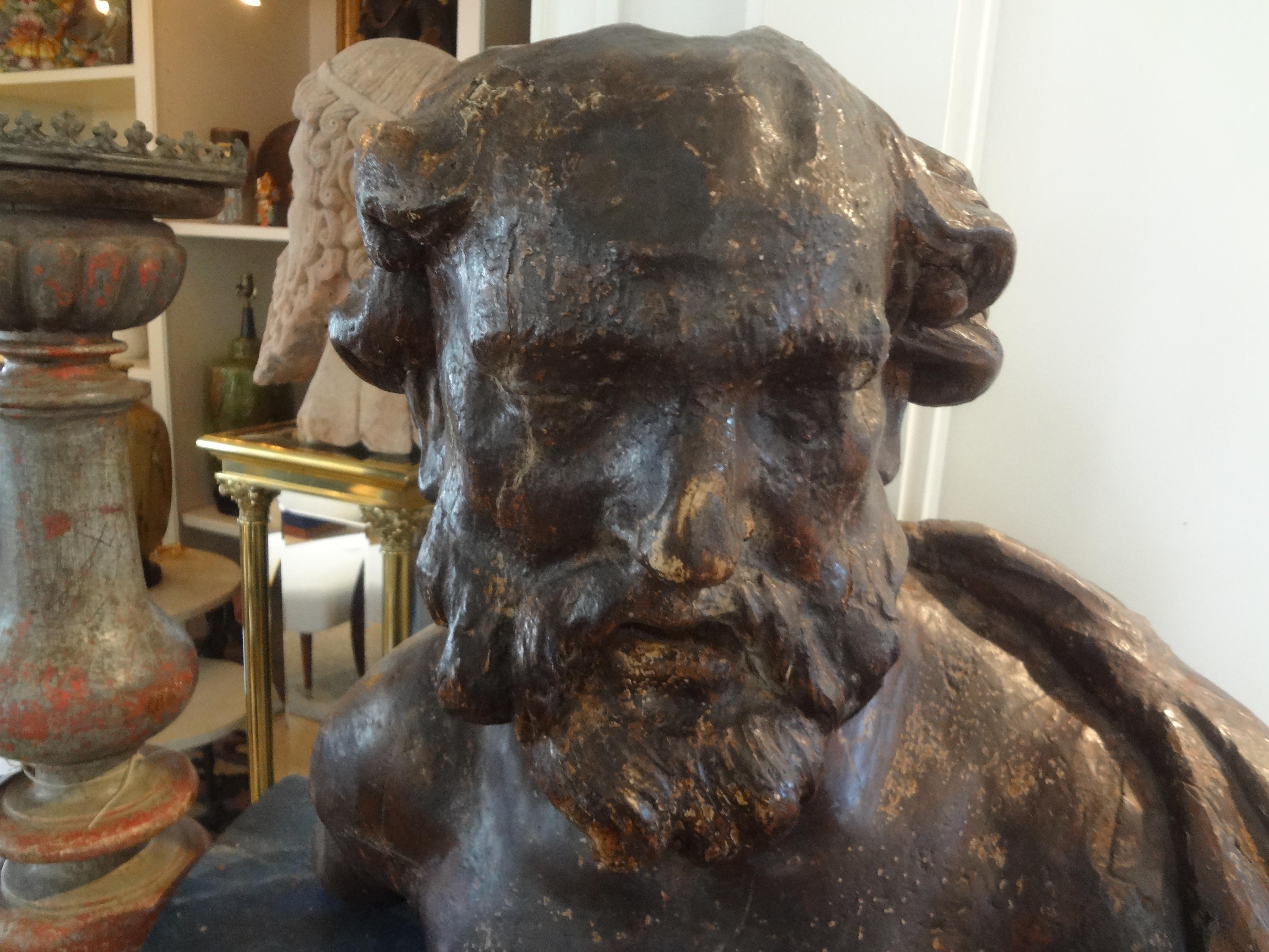 Monumental 17th Century Italian Baroque Carved Wood Bust In Good Condition For Sale In Houston, TX
