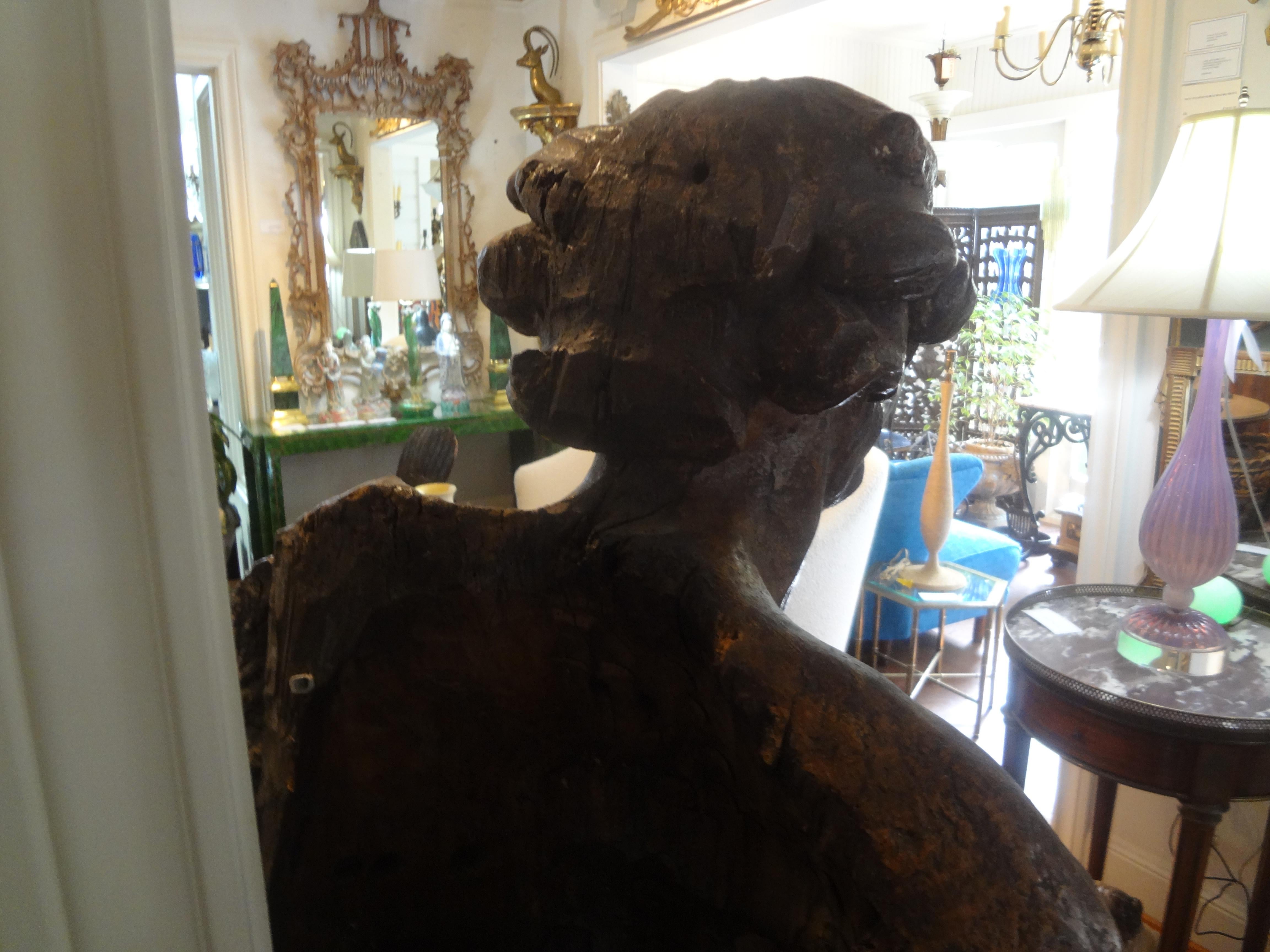 Monumental 17th Century Italian Baroque Carved Wood Bust For Sale 4