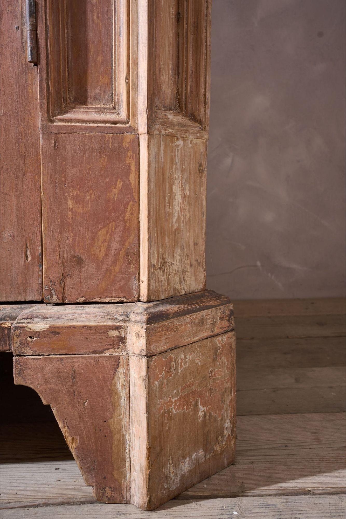 Monumentale credenza italiana dipinta del XVII secolo in vendita 1