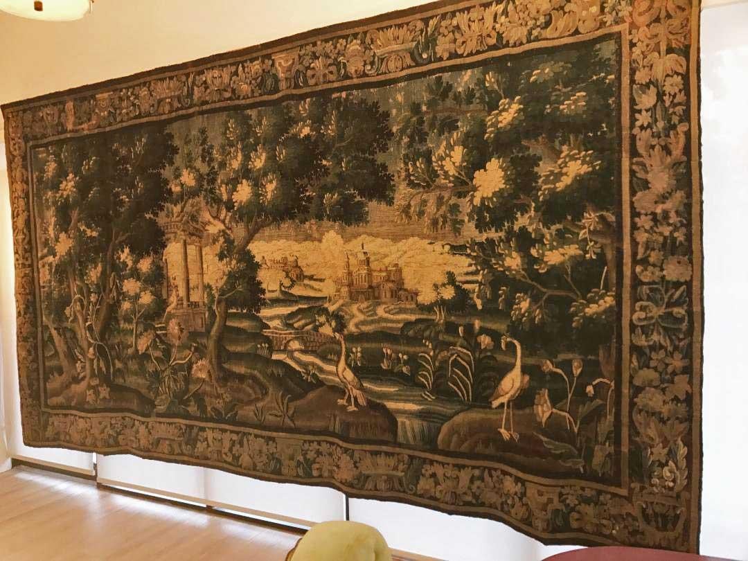 Monumental 18th Century Flemish Verdure Tapestry In Good Condition In Miami, FL