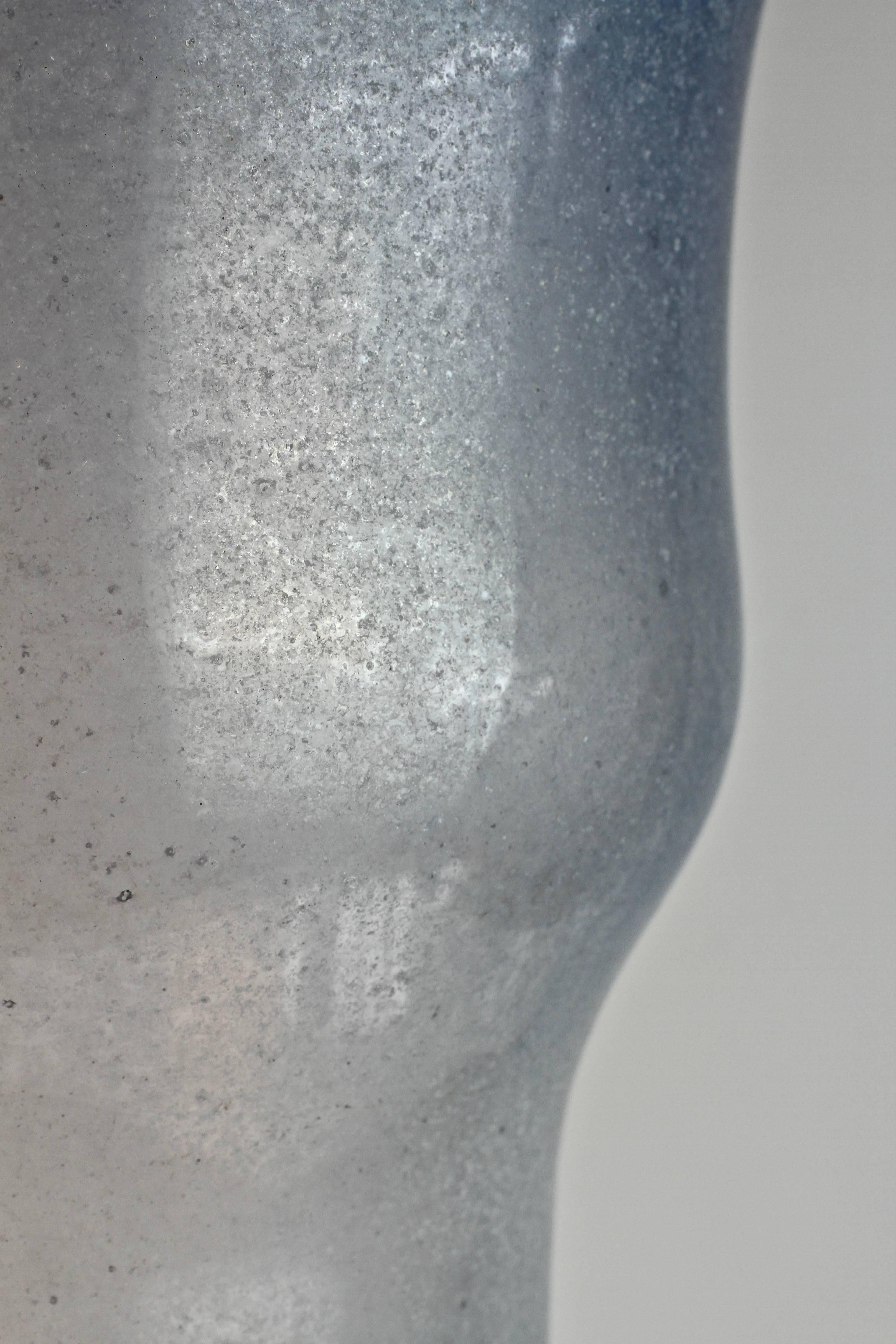 Monumentale signierte Cenedese-Vase „Corroso“ aus Muranoglas, Monumental (Geblasenes Glas) im Angebot