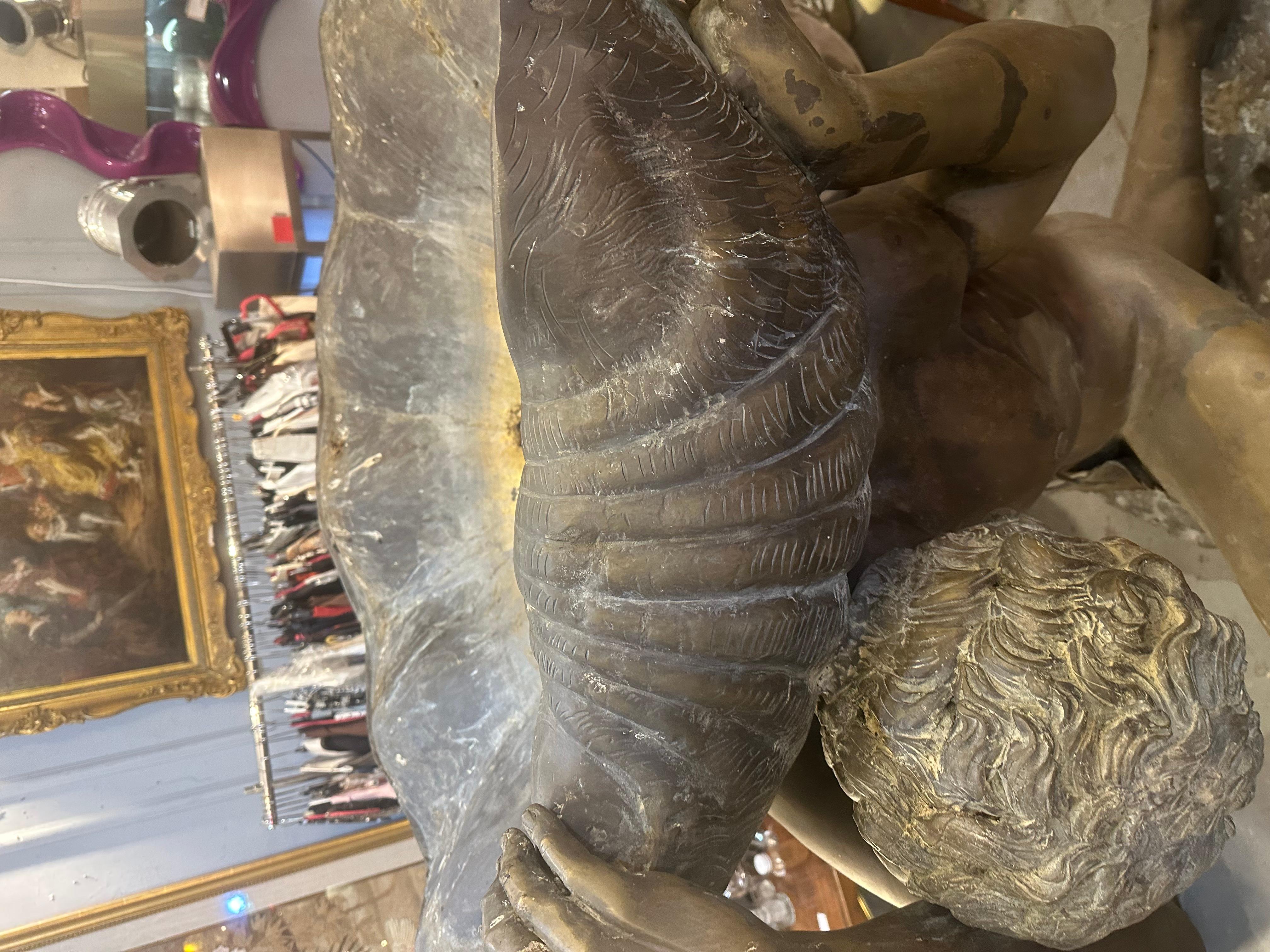 Statua monumentale di Ercole in bronzo del 1950 per fontana d'acqua in vendita 2