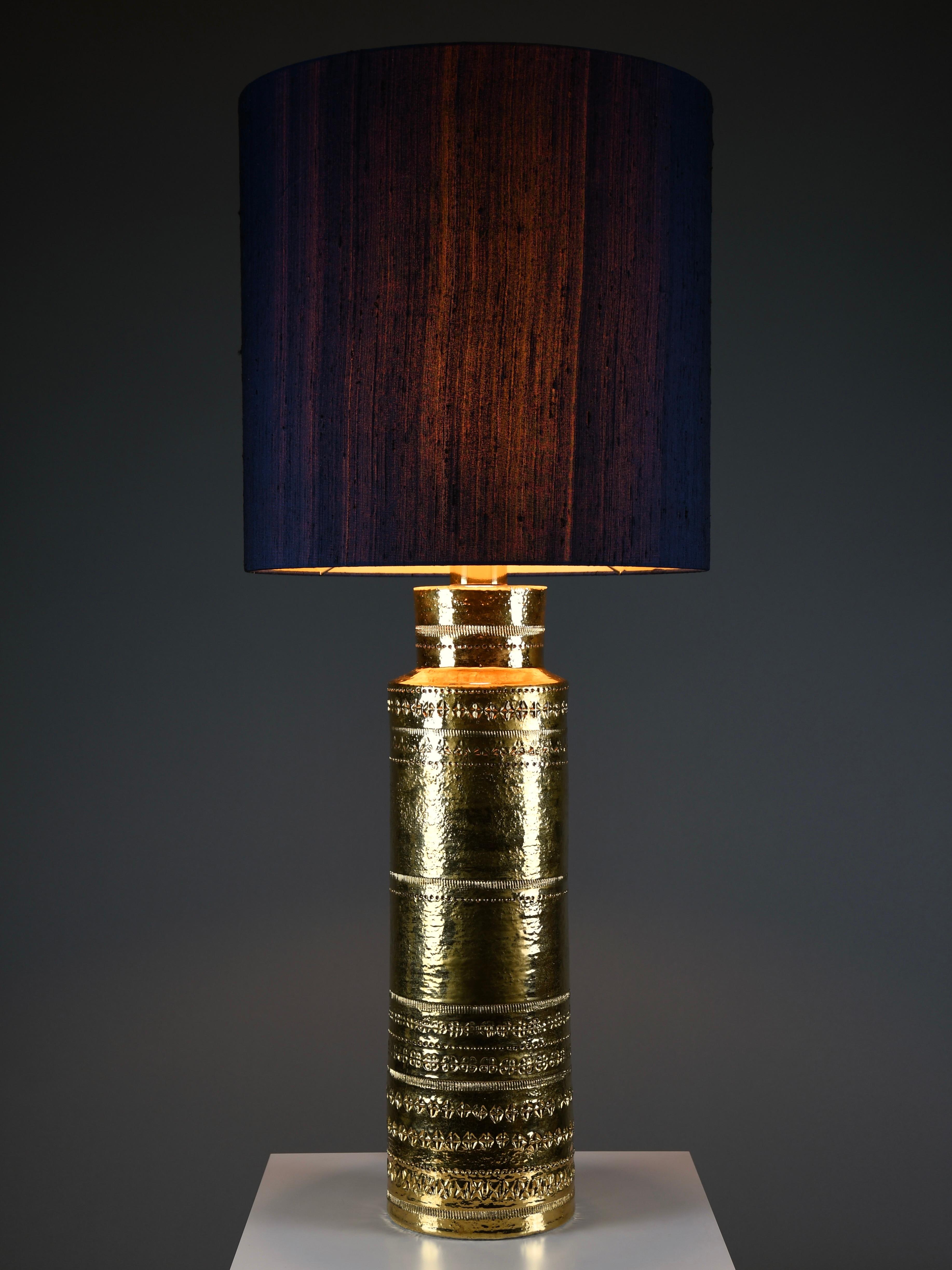 Italian Monumental 1960s Gilded Table Lamp by Aldo Londi for Bitossi For Sale