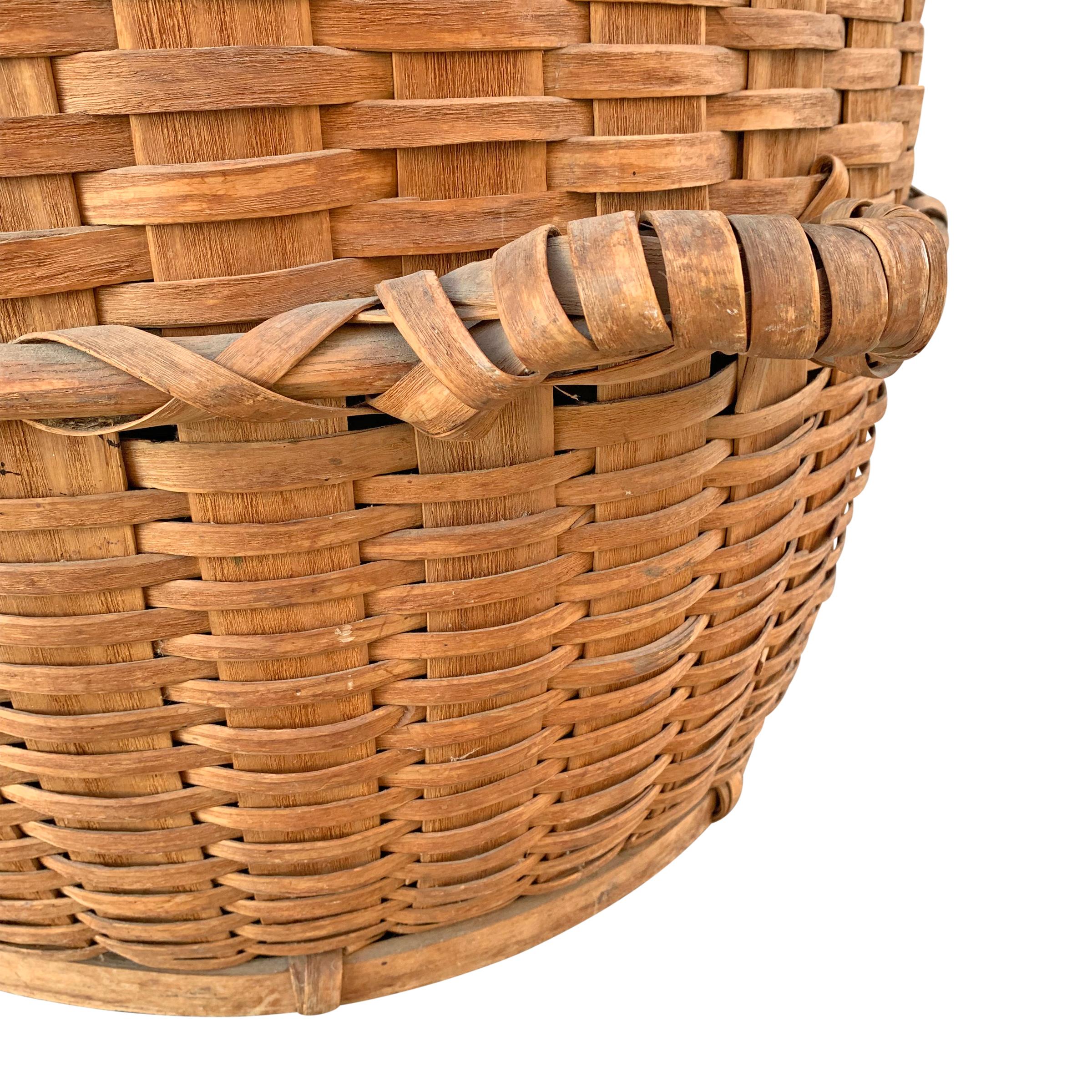 Monumental 19th Century American Feather Basket For Sale 1