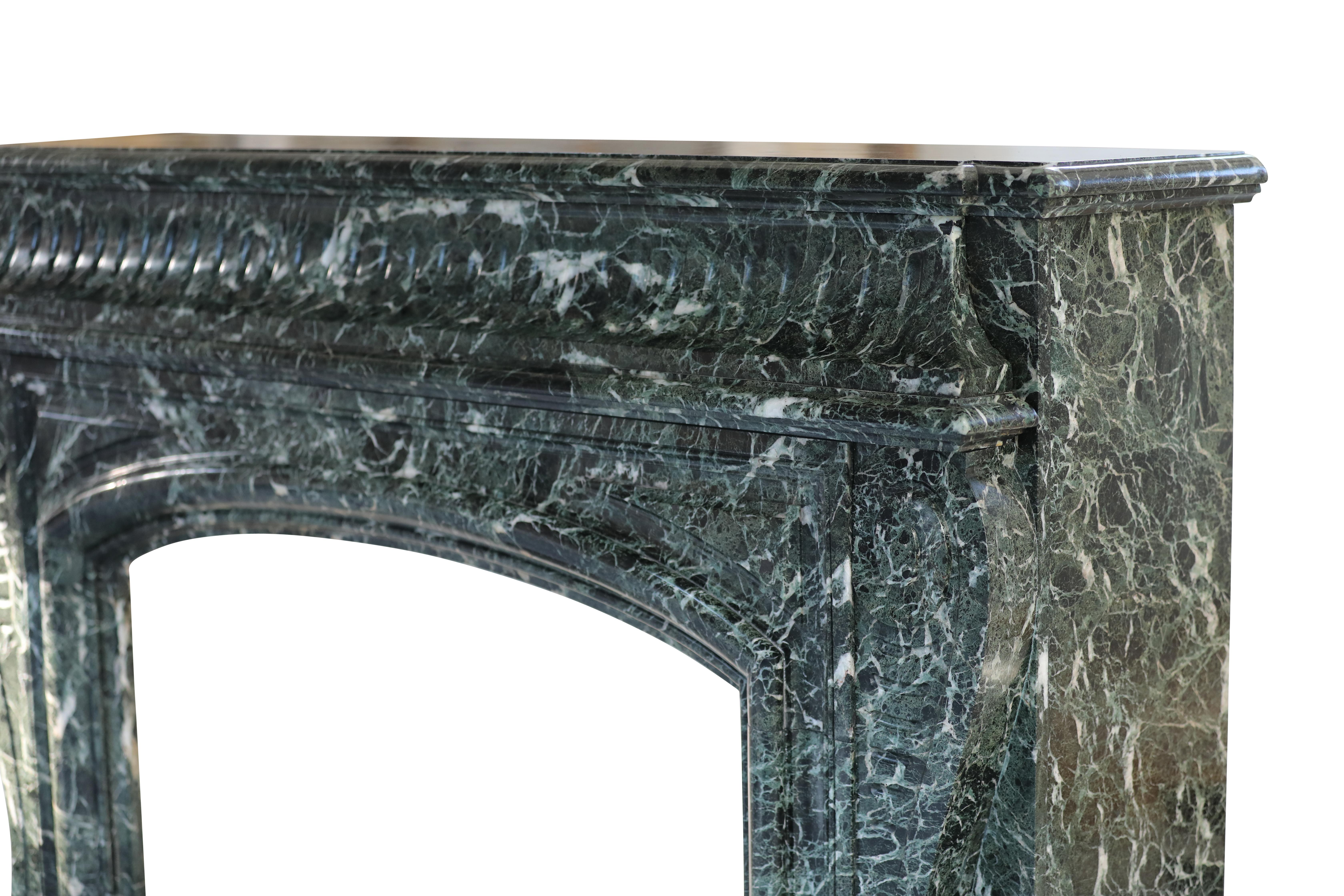 Monumental 19th Century Belgian Vintage Fireplace Surround in Green Marble In Good Condition In Beervelde, BE