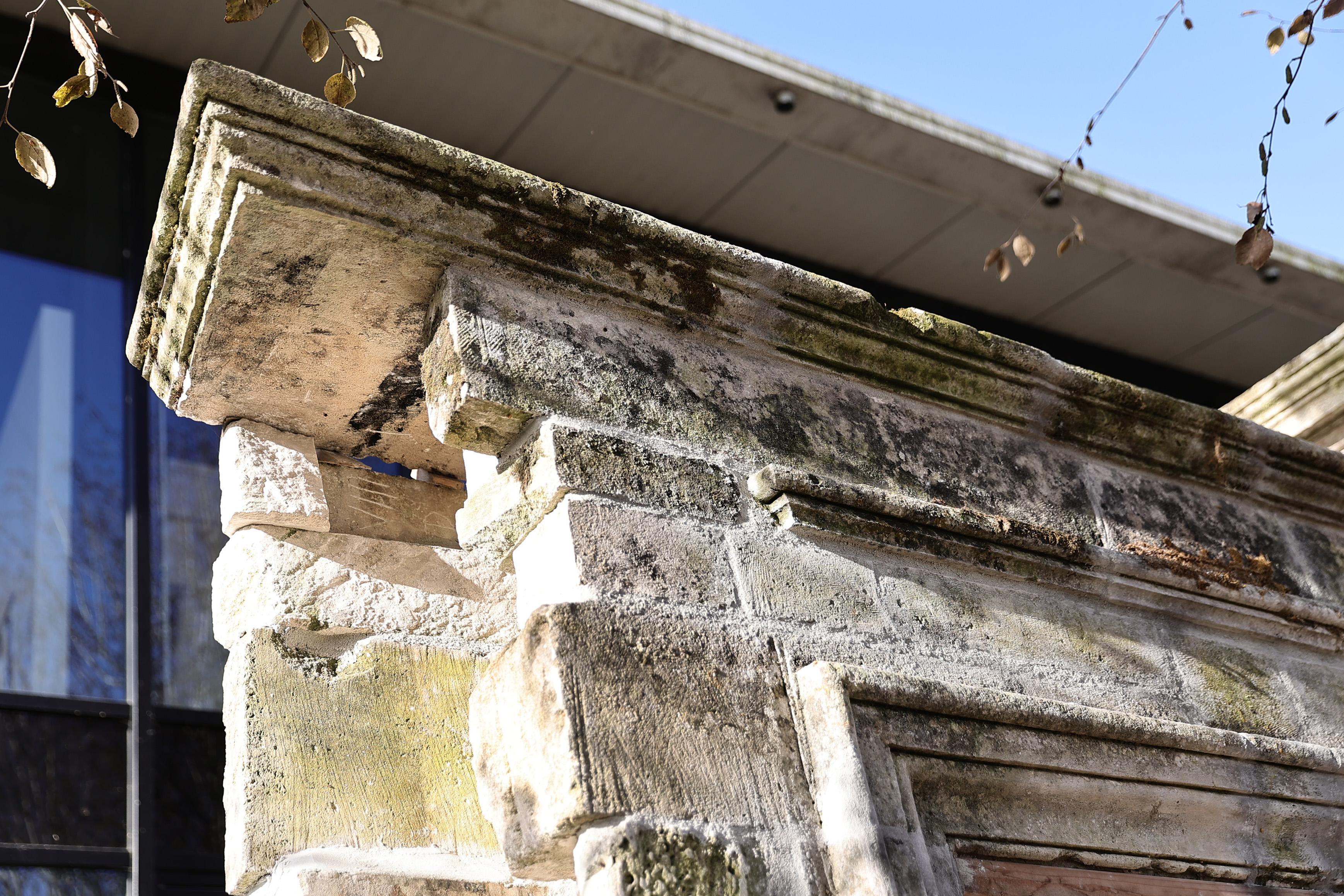 Antique Stone Pillar Gate 8