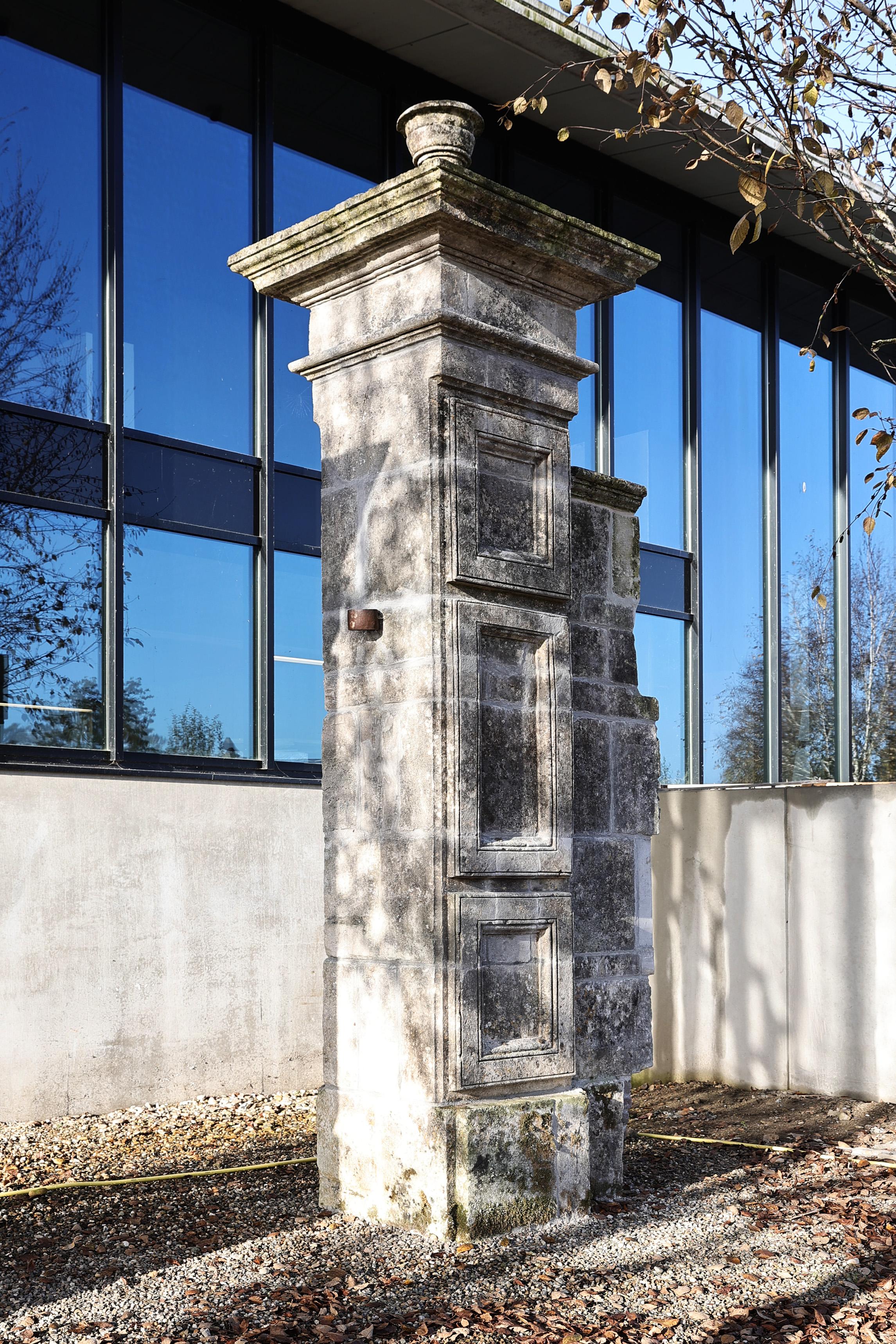 Antique Stone Pillar Gate

A Unique Pair of Limestone Pillar Gates
<p>This <strong>antique stone pillar gate</strong> is a one-of-a-kind piece crafted from exquisite French limestone, dating back to the period between 1820 and 1840. The set includes