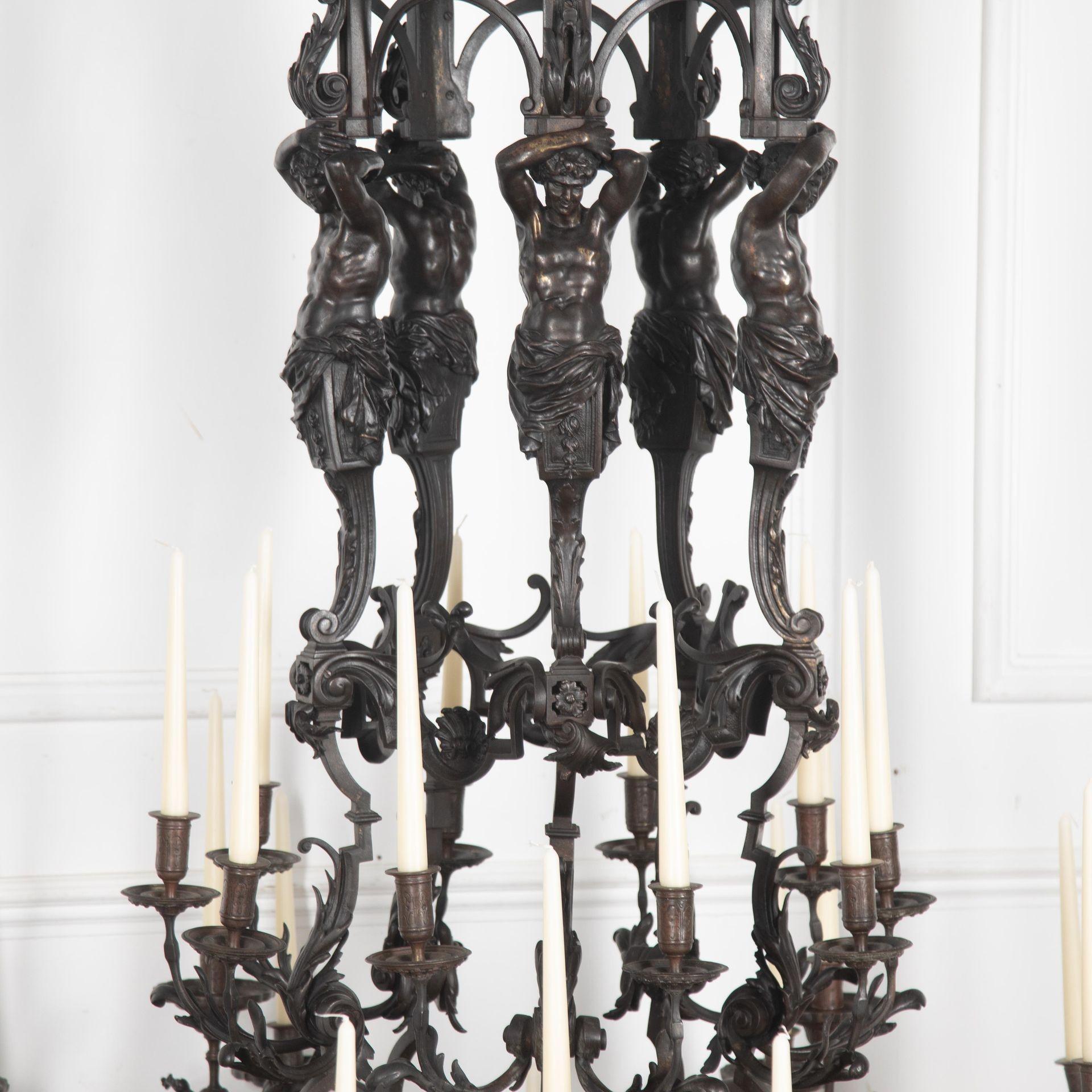 Monumental araña francesa de bronce del siglo XIX en venta 5