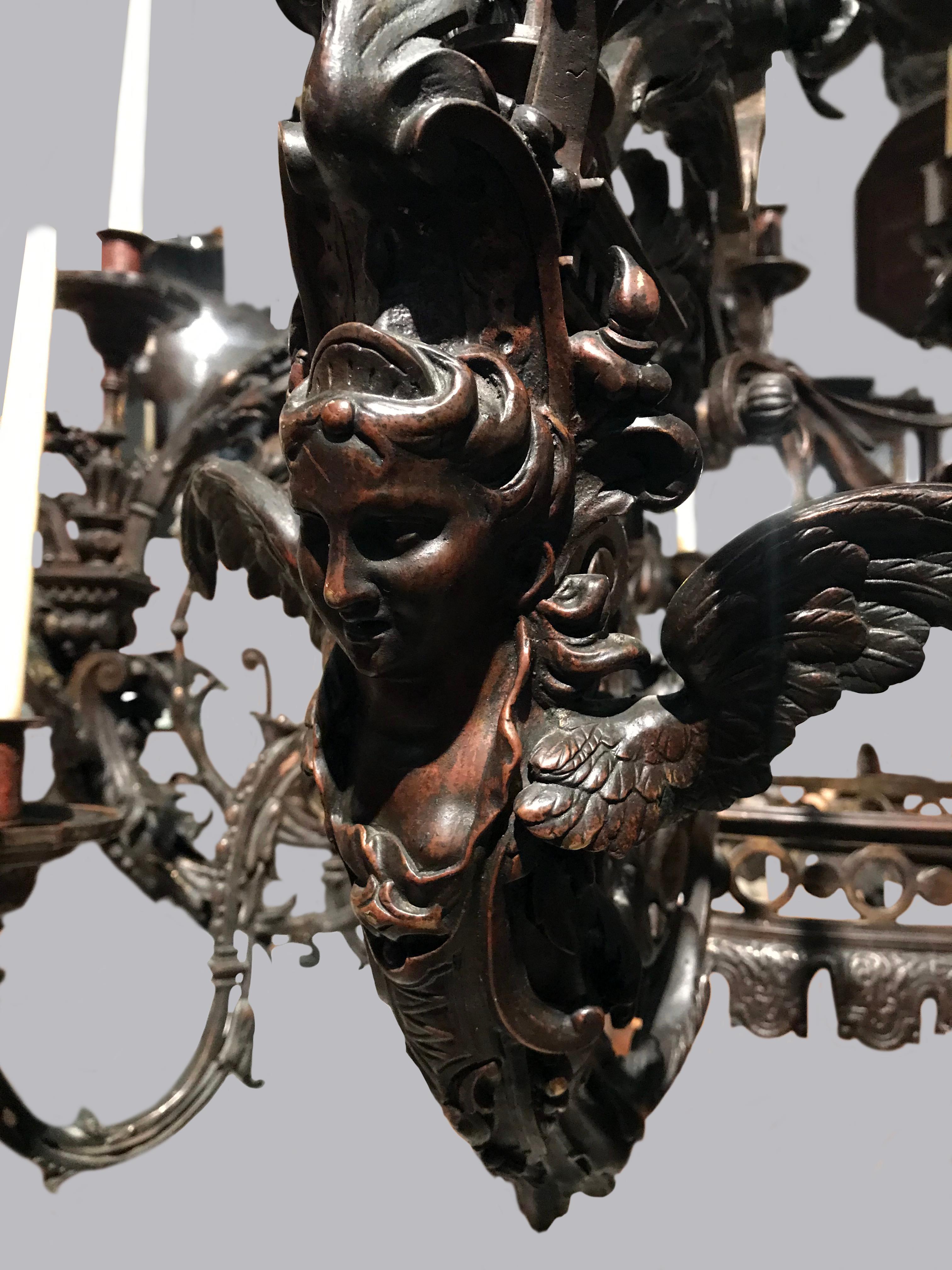 Lustre monumental en bronze français du 19ème siècle en vente 1