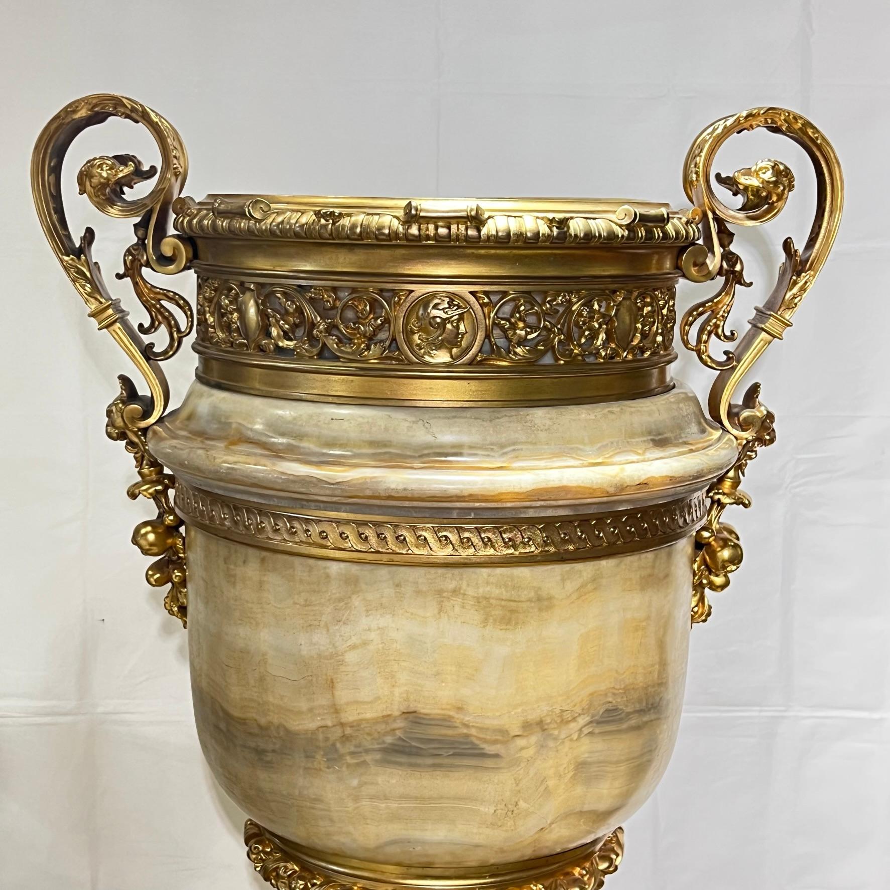 Monumental 19th Century French Neoclassical Onyx and Gilt Bronze Vase For Sale 1