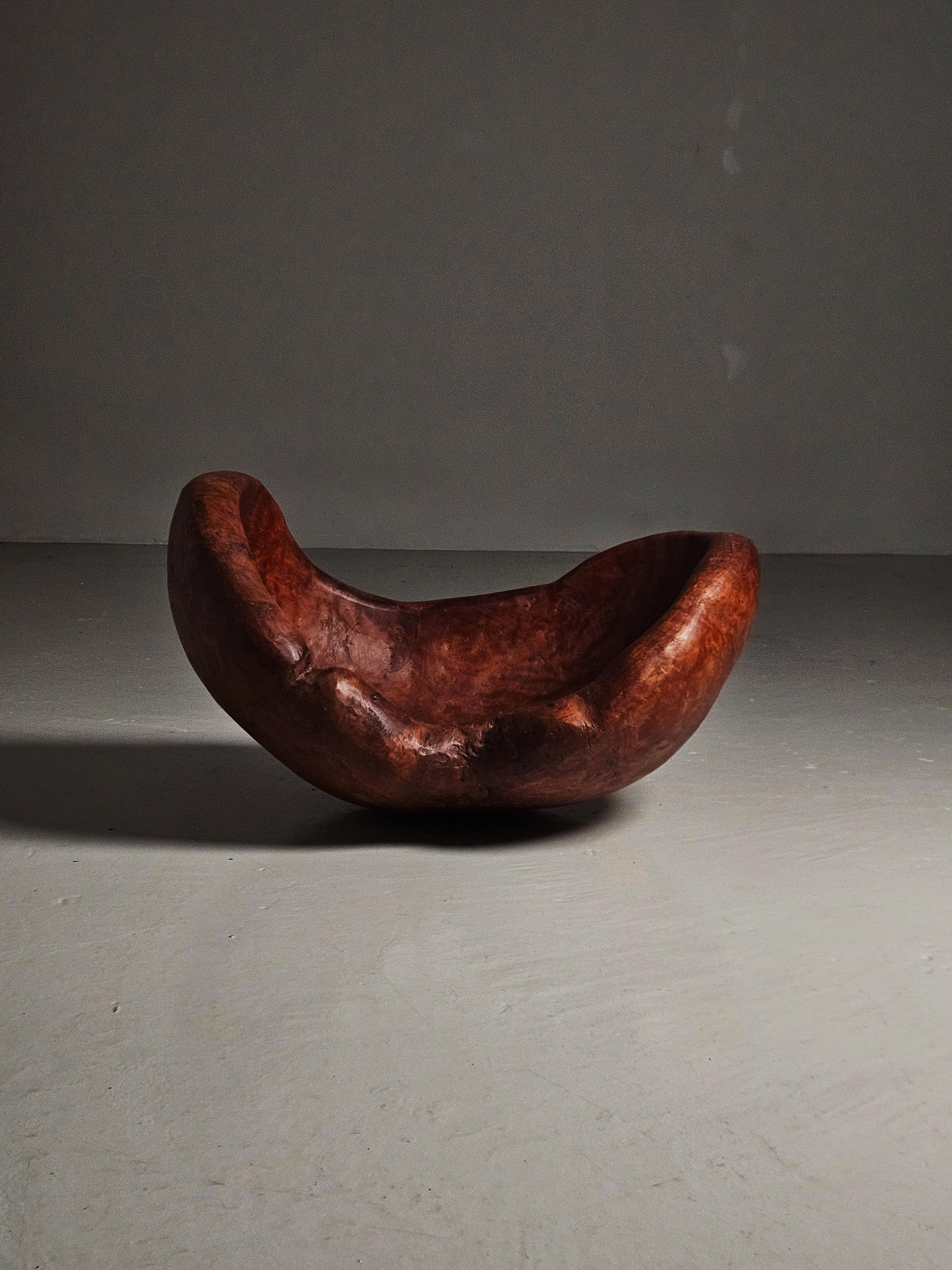 Monumentale schwedische Wurzelschale aus dem 19. Jahrhundert (Schwedisch) im Angebot