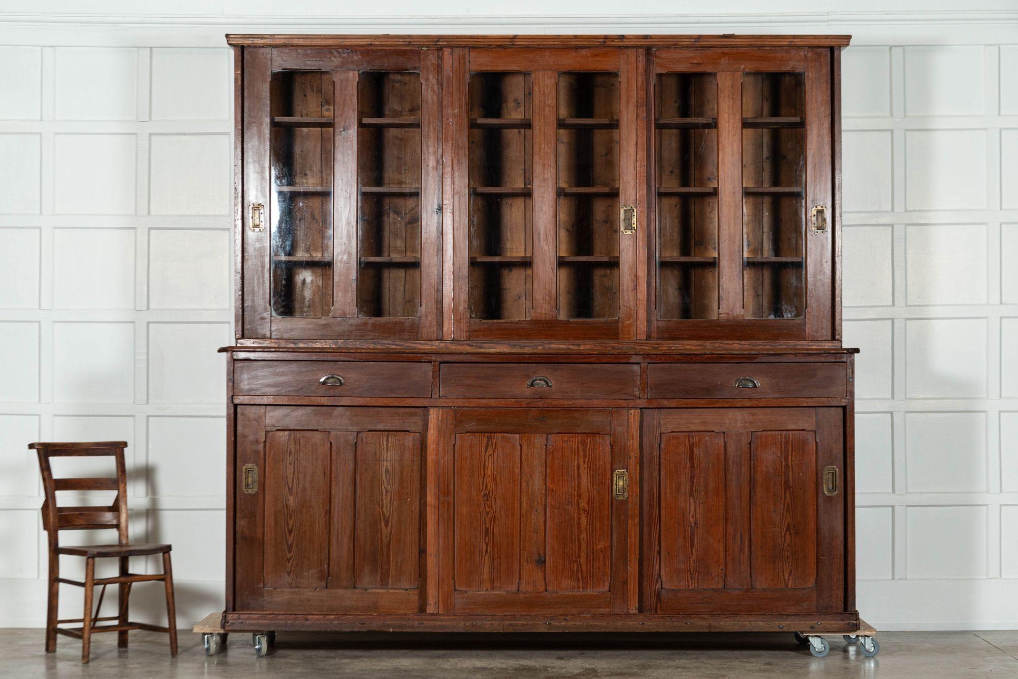 Monumental 19thC English Pine Country House Glazed Dresser In Good Condition For Sale In Staffordshire, GB