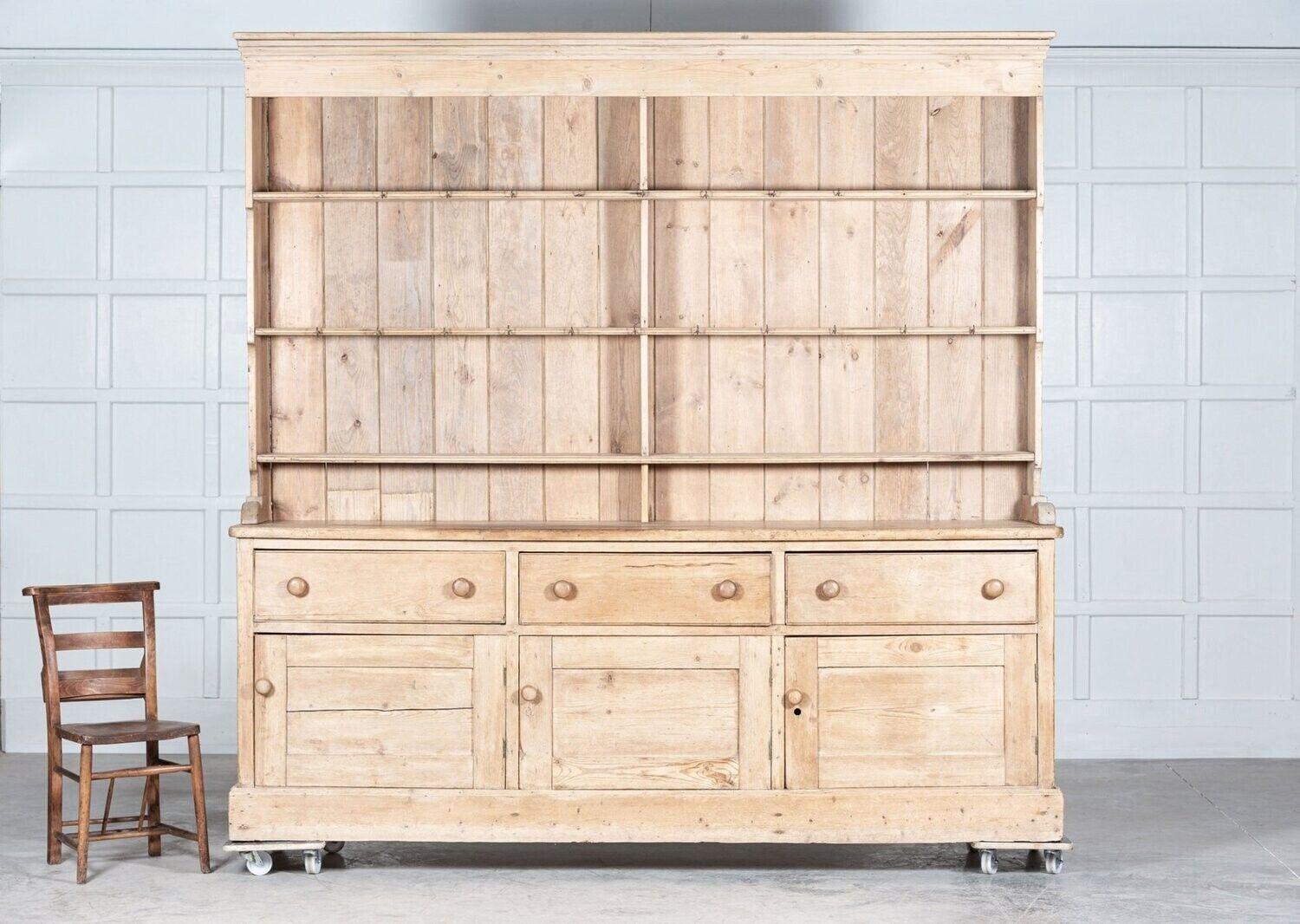 Monumental 19th C English Pine Farmhouse Dresser In Good Condition For Sale In Staffordshire, GB