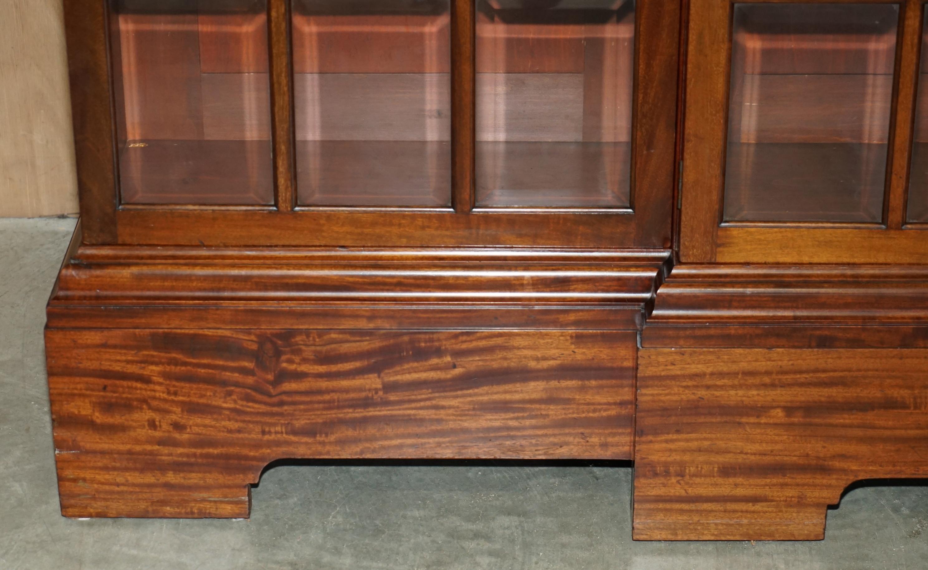 MONUMENTAL 2.4 METER TALL ANTiQUE VICTORIAN HARDWOOD GLAZED LiBRARY BOOKCASE For Sale 5