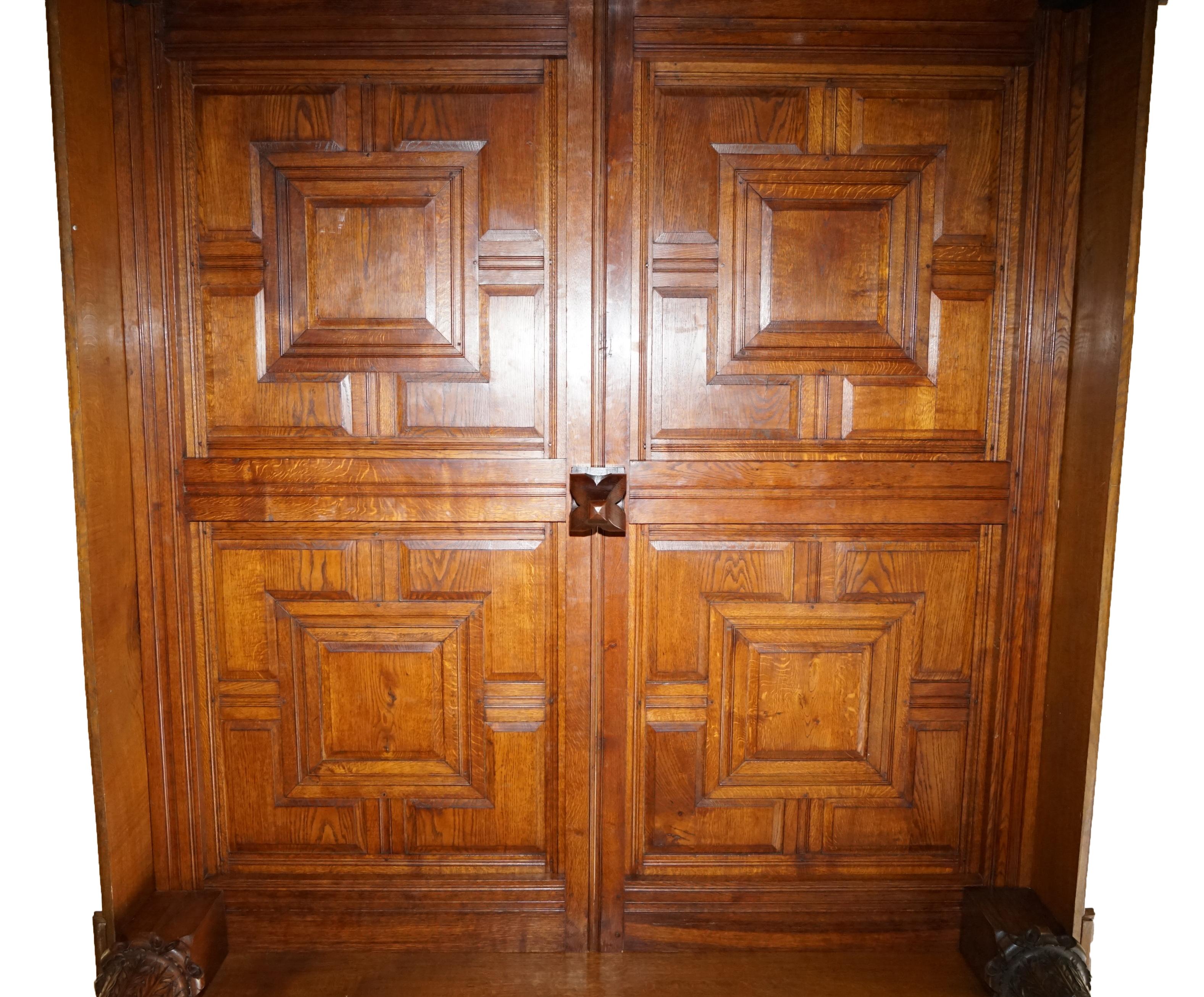 MONUMENTAL 3 METER EMPEROR ANTIQUE CiRCA 1880 CARVED ENGLISH BURR OAK TESTER BED For Sale 4