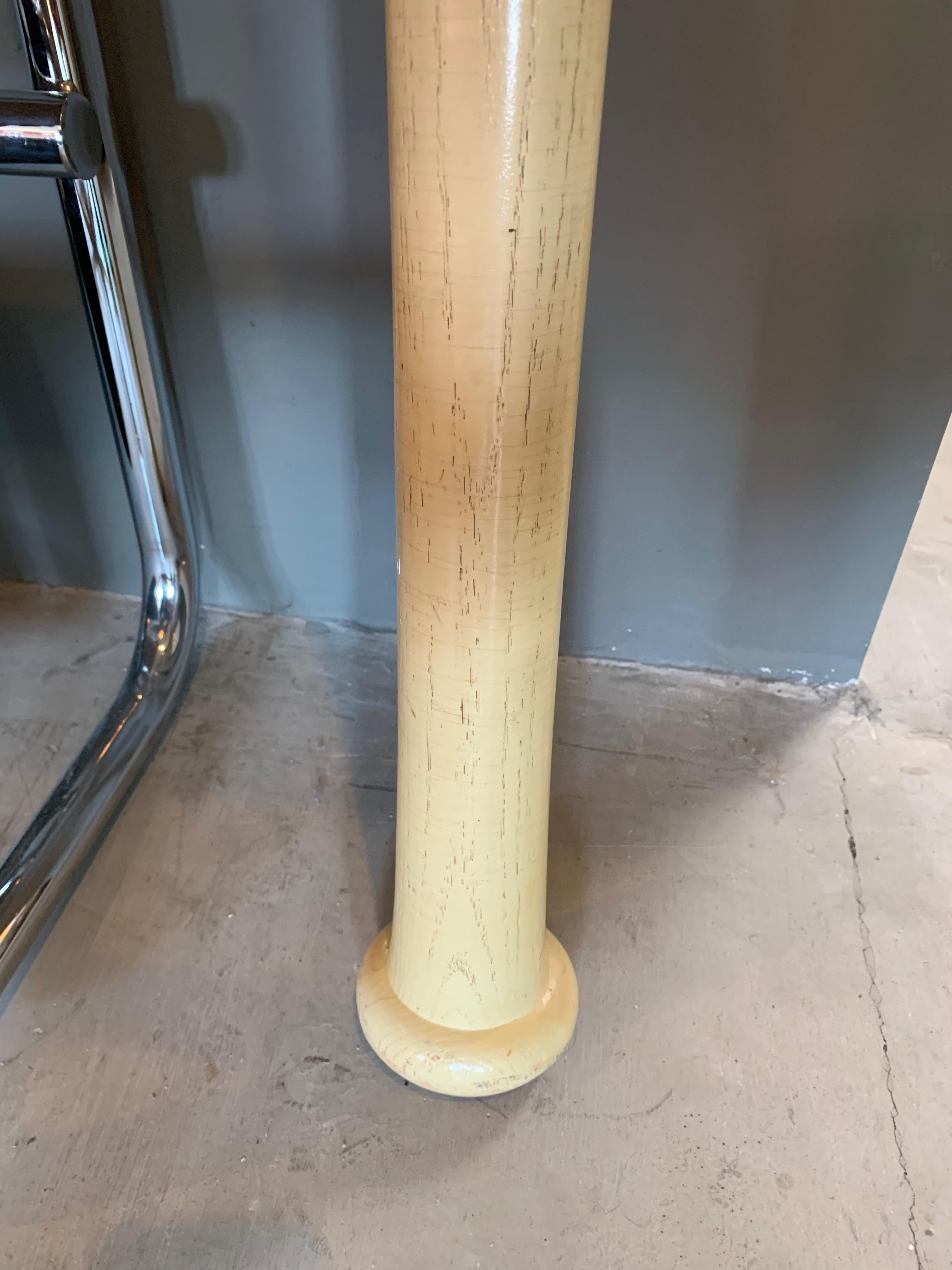 Monumental Louisville Slugger Baseball Bat In Excellent Condition In Los Angeles, CA