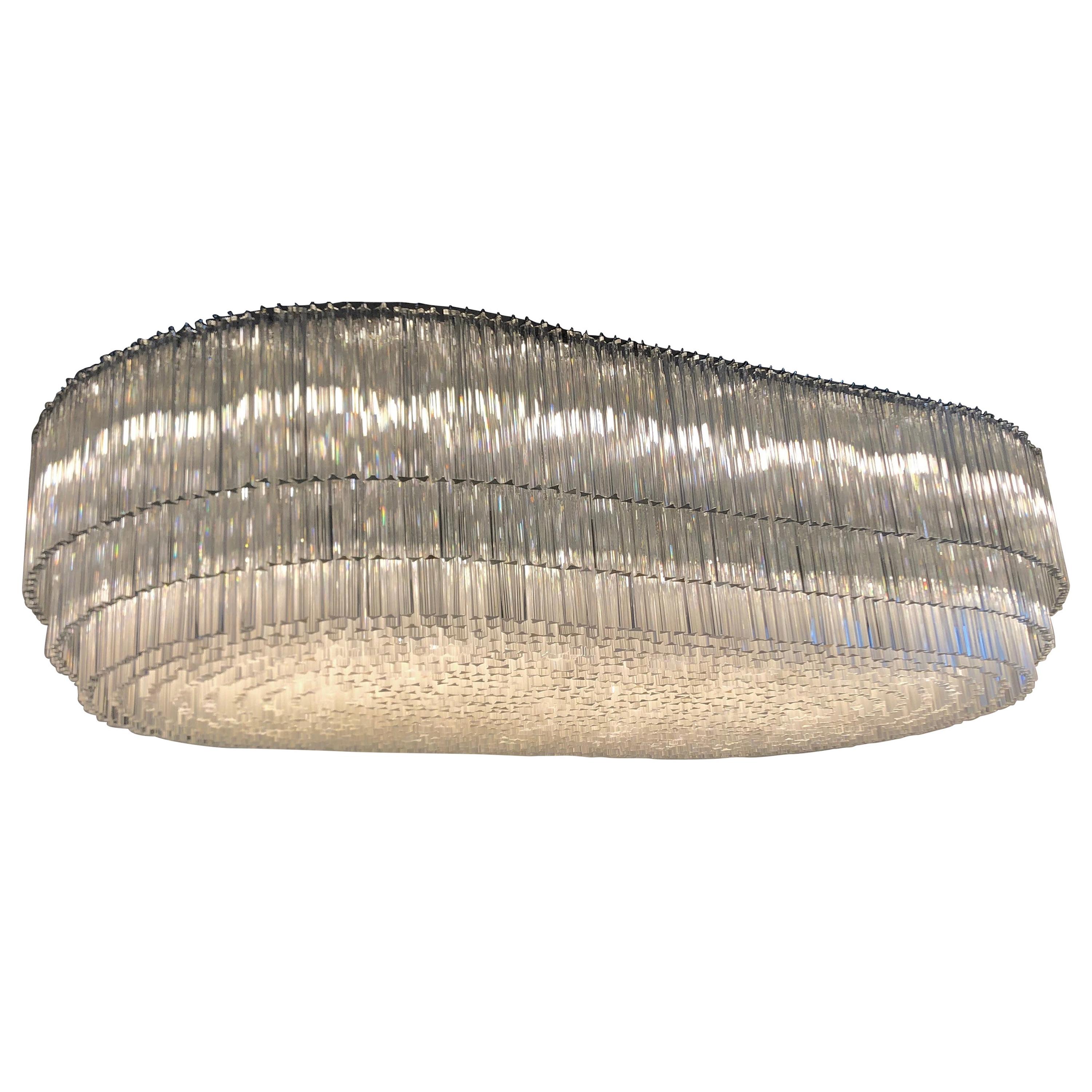 Lustre monumental ovale en verre de Murano à 70 lumières, vers les années 1960 en vente