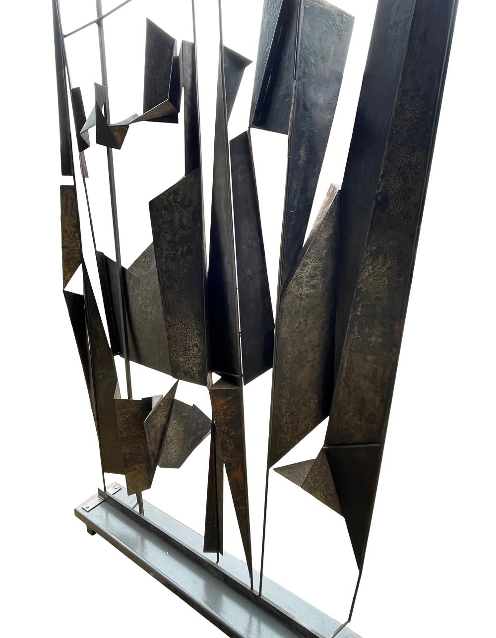 Monumental Abstract Brutalist Steel Floor Sculpture or Room Divider Screen For Sale 4