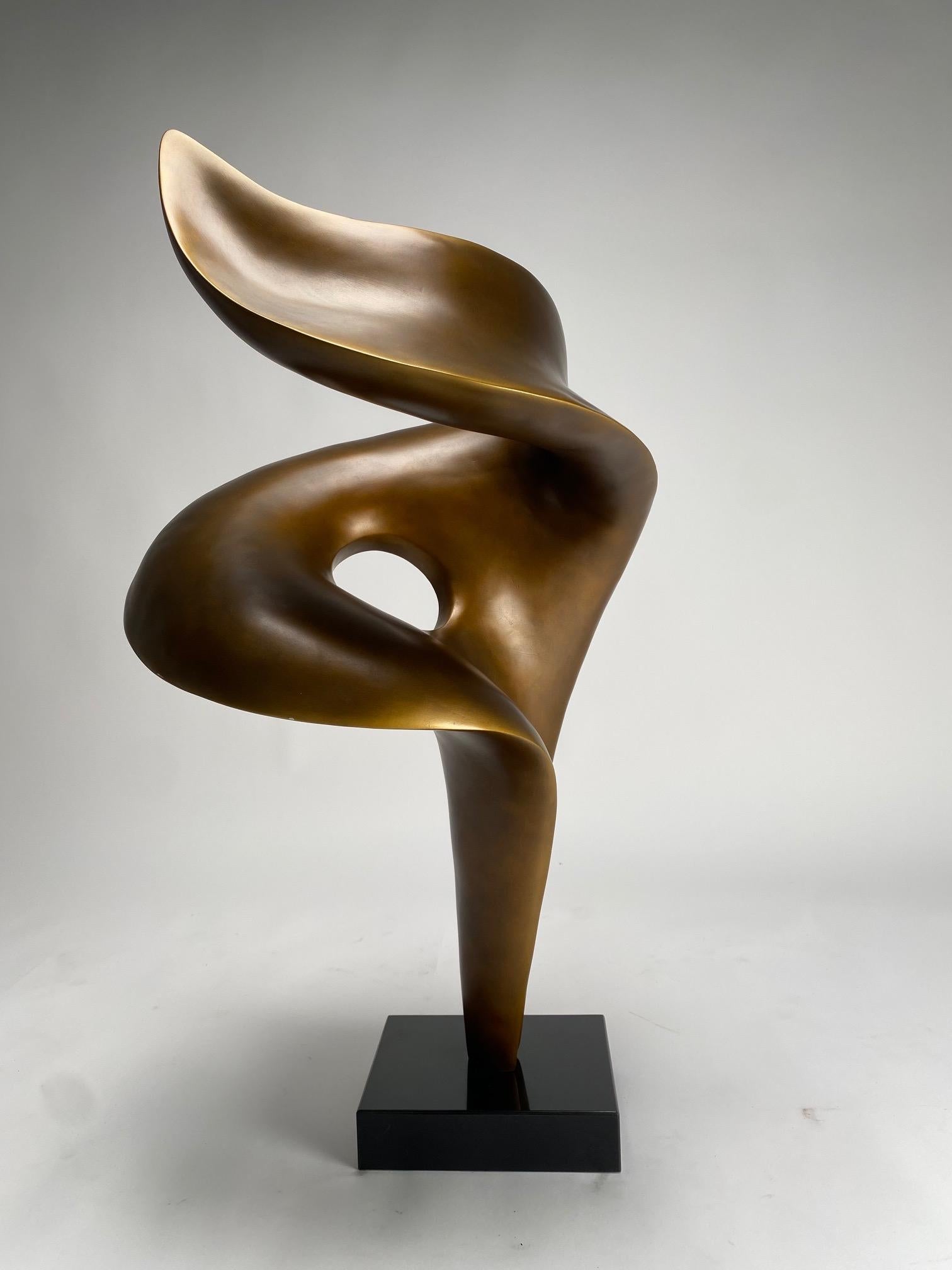 Late 20th Century Monumental abstract organic sculpture, Italy For Sale