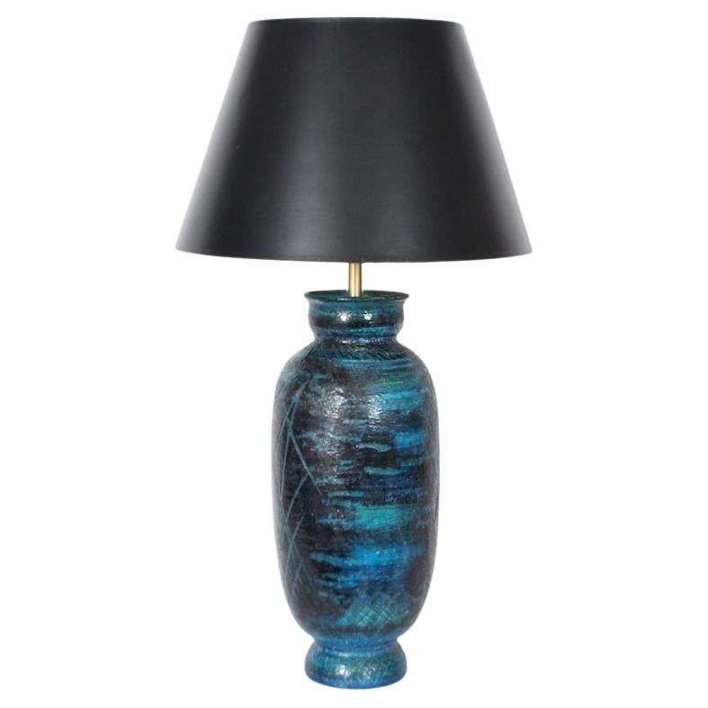Monumental Aldo Londi for Bitossi Accented Rimini Blue Pottery Table Lamp, 1950s im Angebot