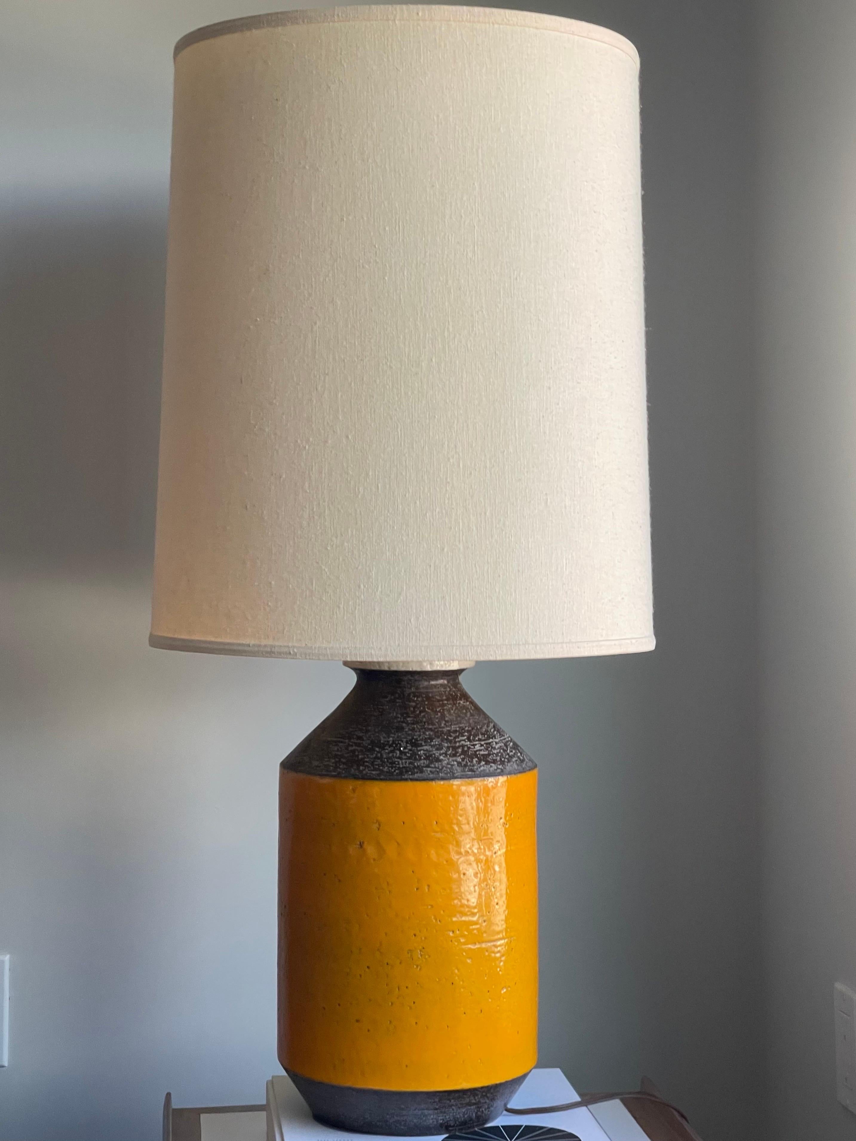 Ceramic Monumental Aldo Londi Lamp Italian Made for Raymor For Sale