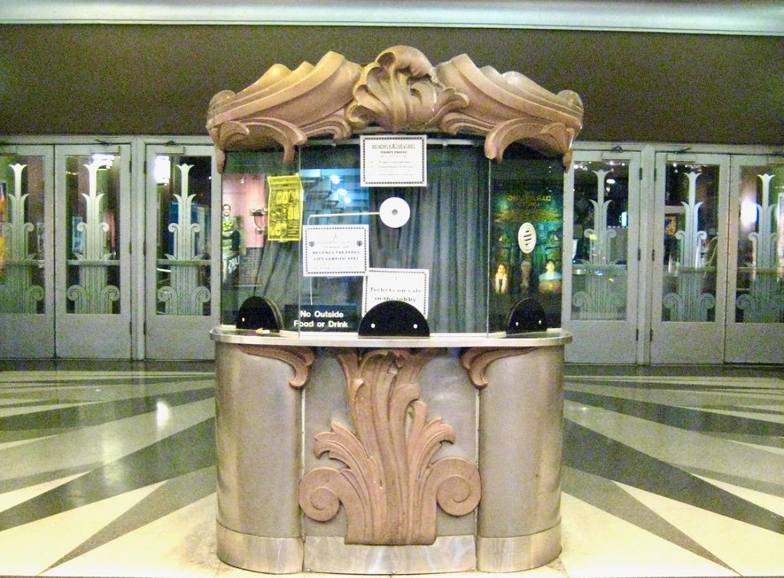Monumental American Art Deco Movie Theater Wall Lamp For Sale 9