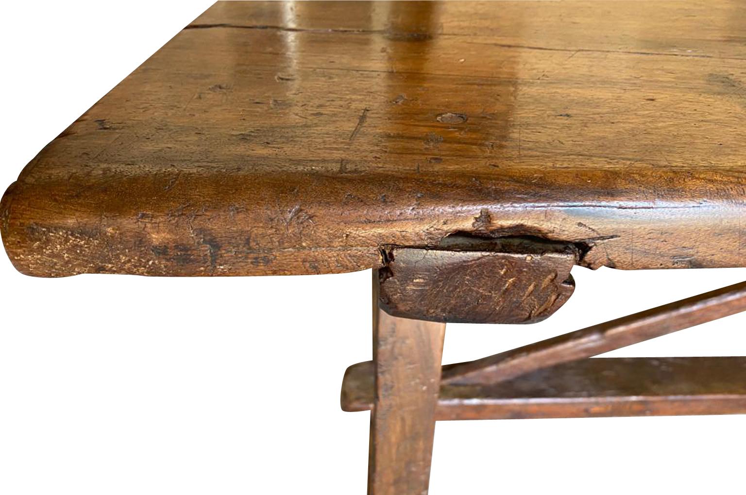 Monumental And Exceptional Italian Farm Table  For Sale 7