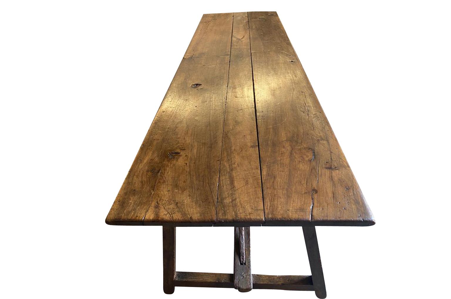 Monumental And Exceptional Italian Farm Table  For Sale 8