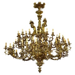 Monumentaler und beeindruckender 60-Licht-Kronleuchter, vergoldet, Paris '1320 lbs'