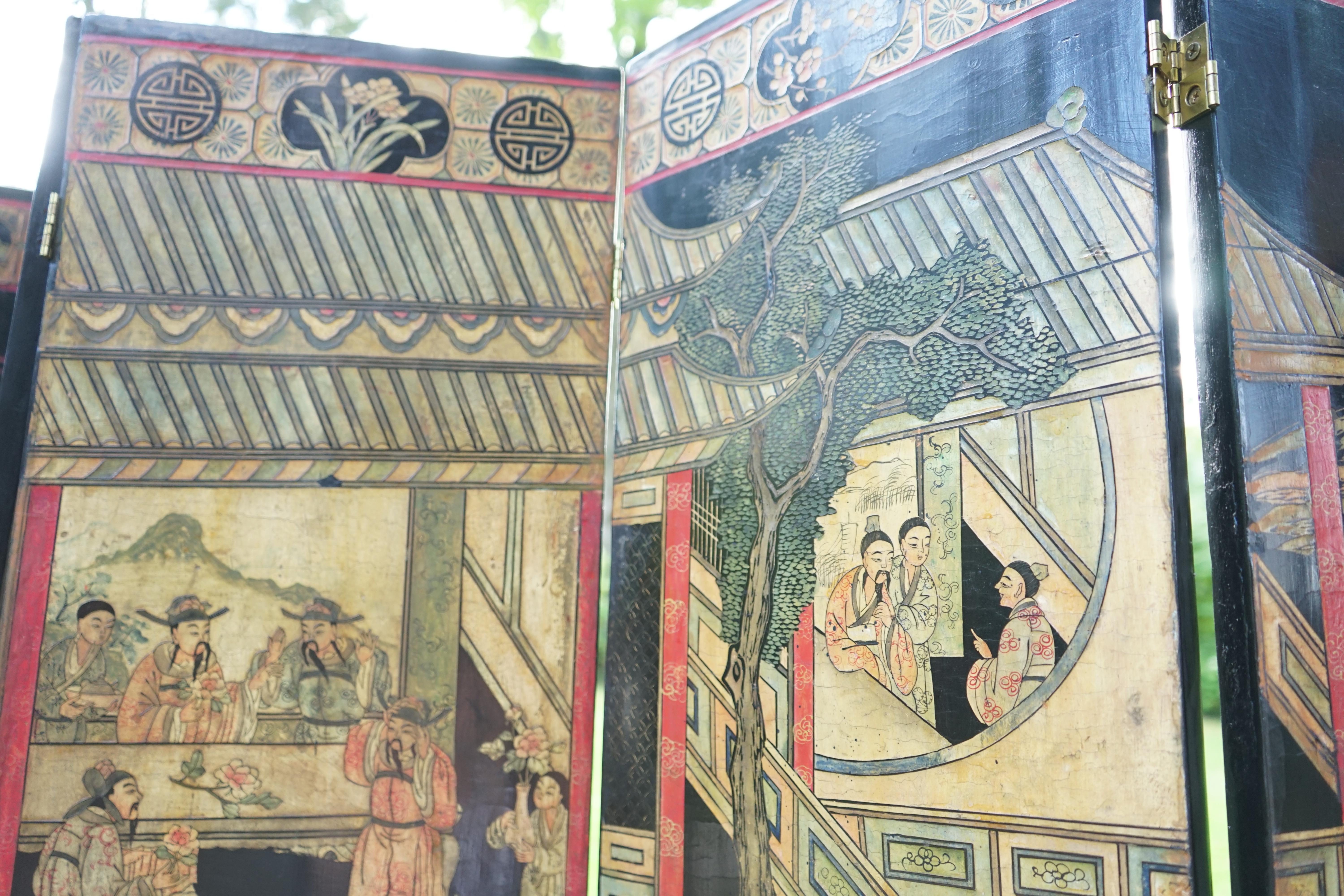 Monumental ancien écran chinois Coromandel à 8 panneaux peint à la main et sculpté 4