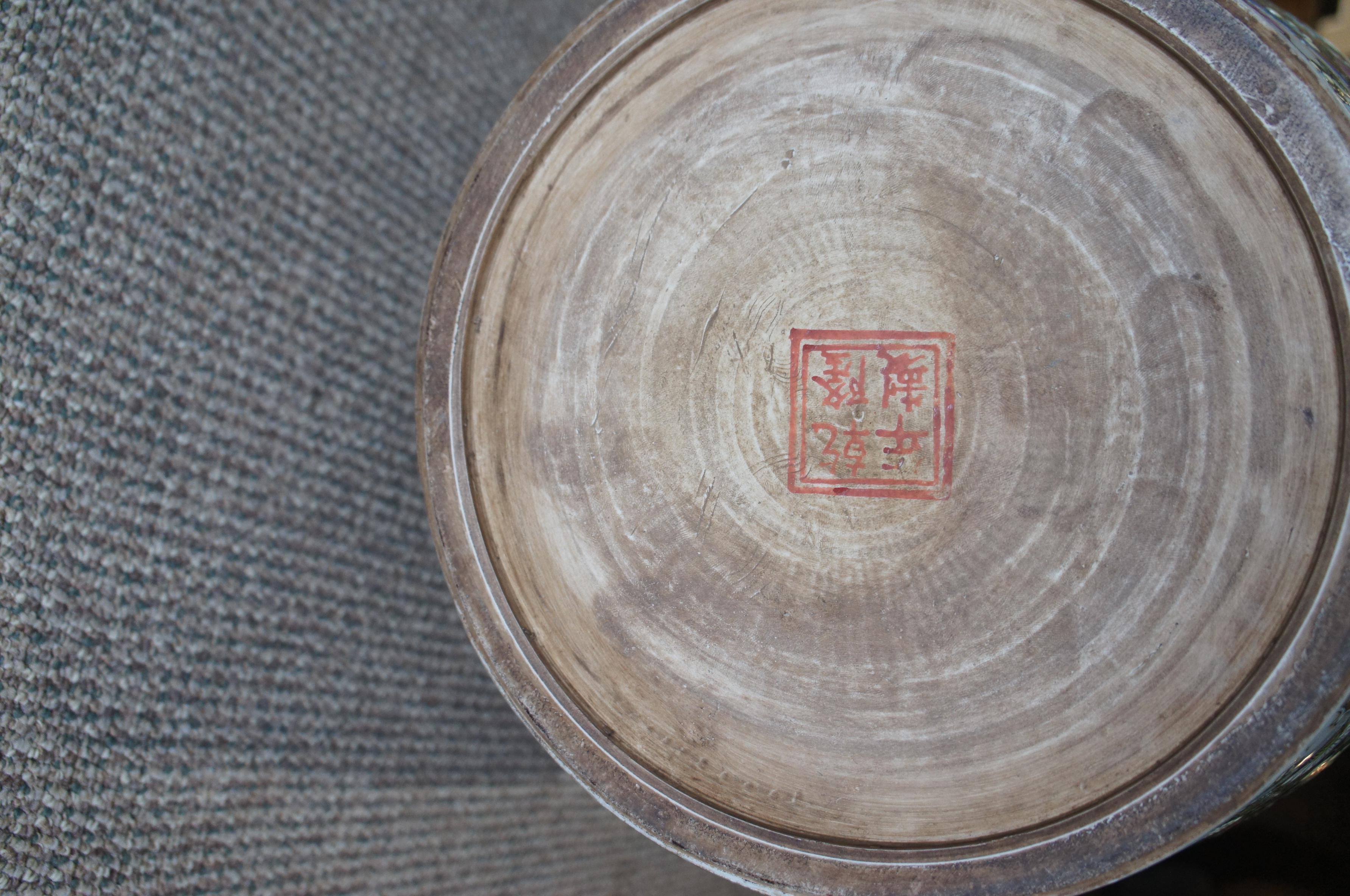 Monumentale antike chinesische Famille-Rose-Palast-Urnenvasen aus Porzellan Canton, 53