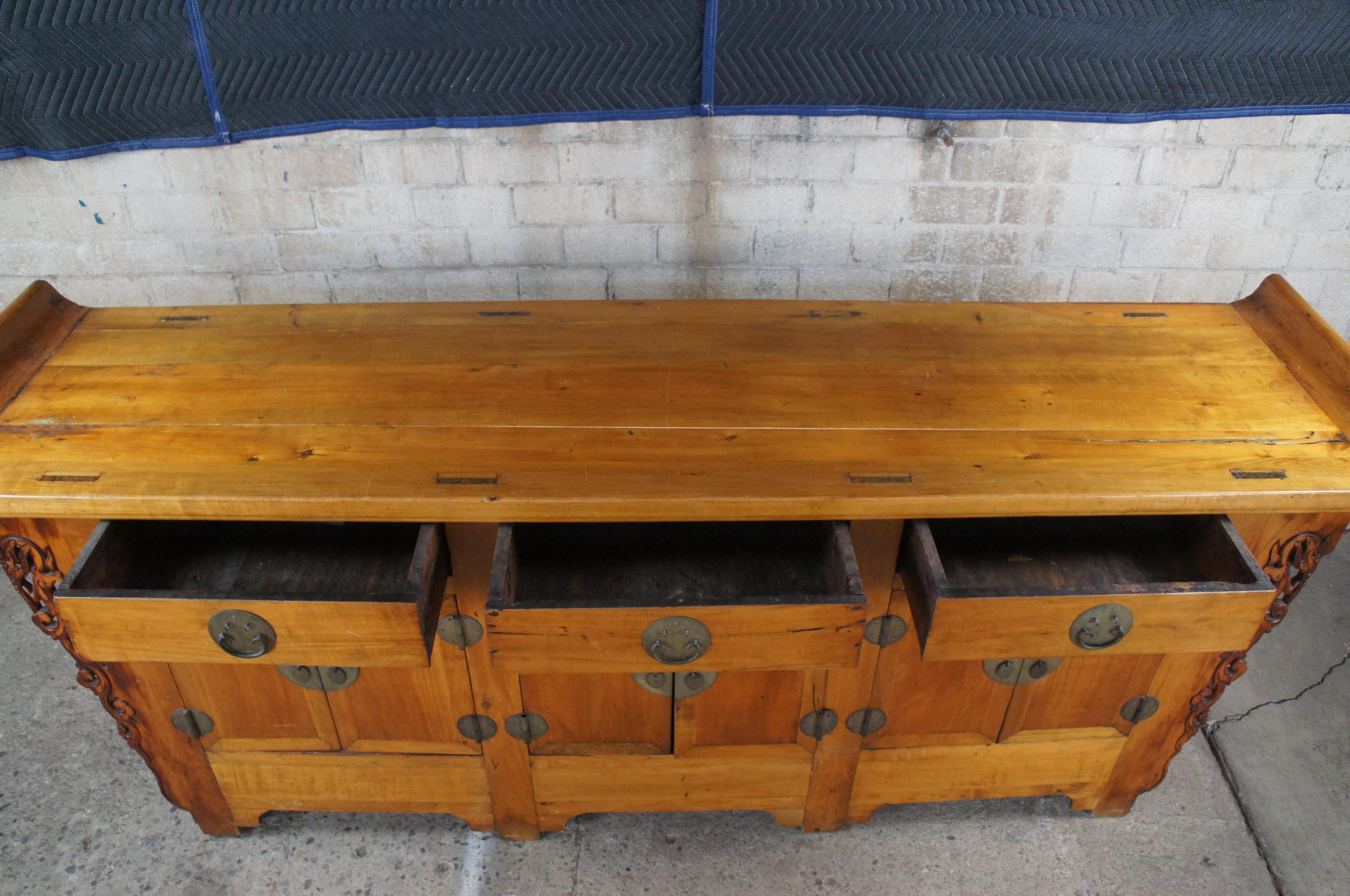 Monumental Antique Chinese Qing Dynasty Elm Altar Coffer Sideboard Console Table For Sale 4