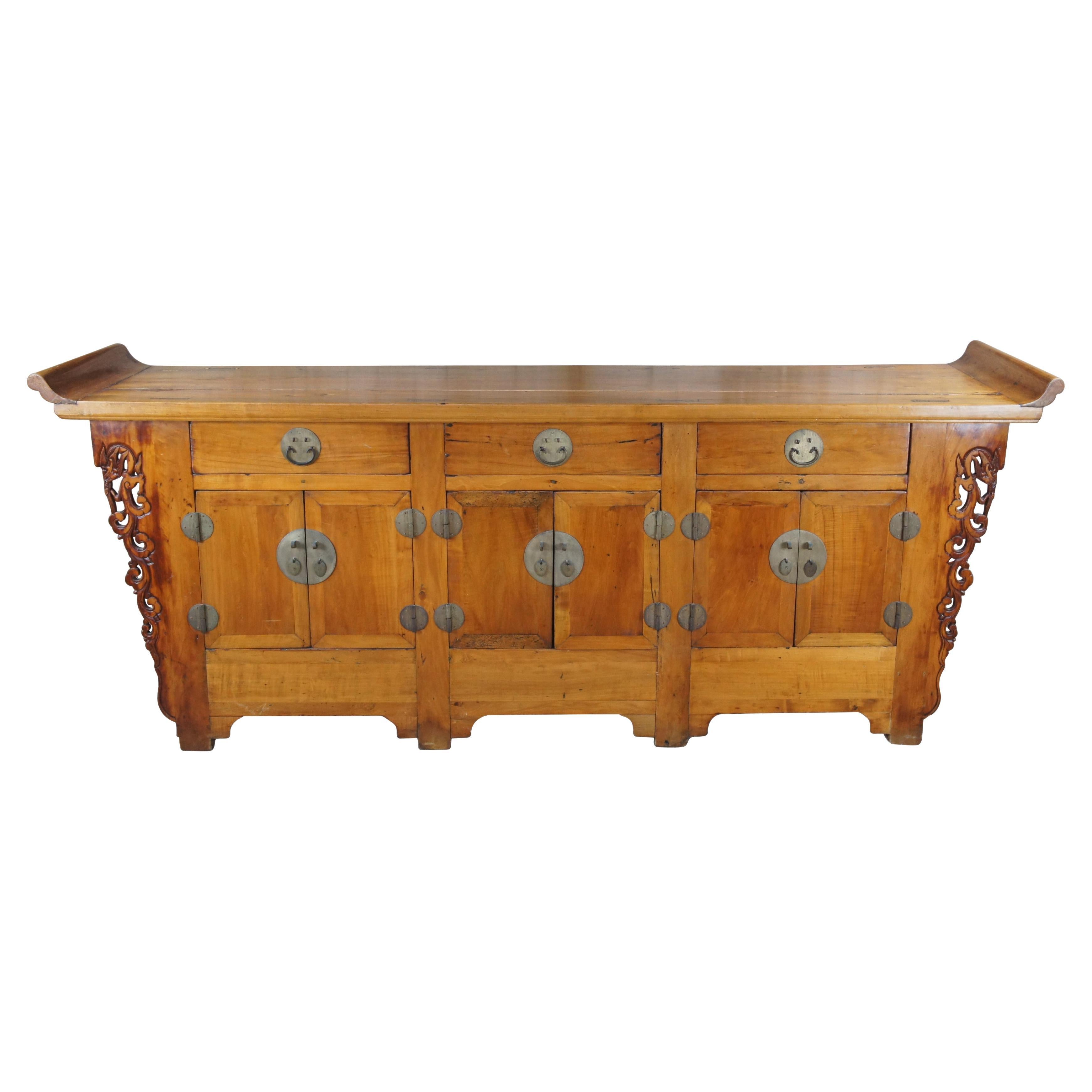 Qing Dynasty Elm Altar Table with Cypress Top - 18thC Qing Dynasty Elm Altar Table with Cypress Top - 18thC