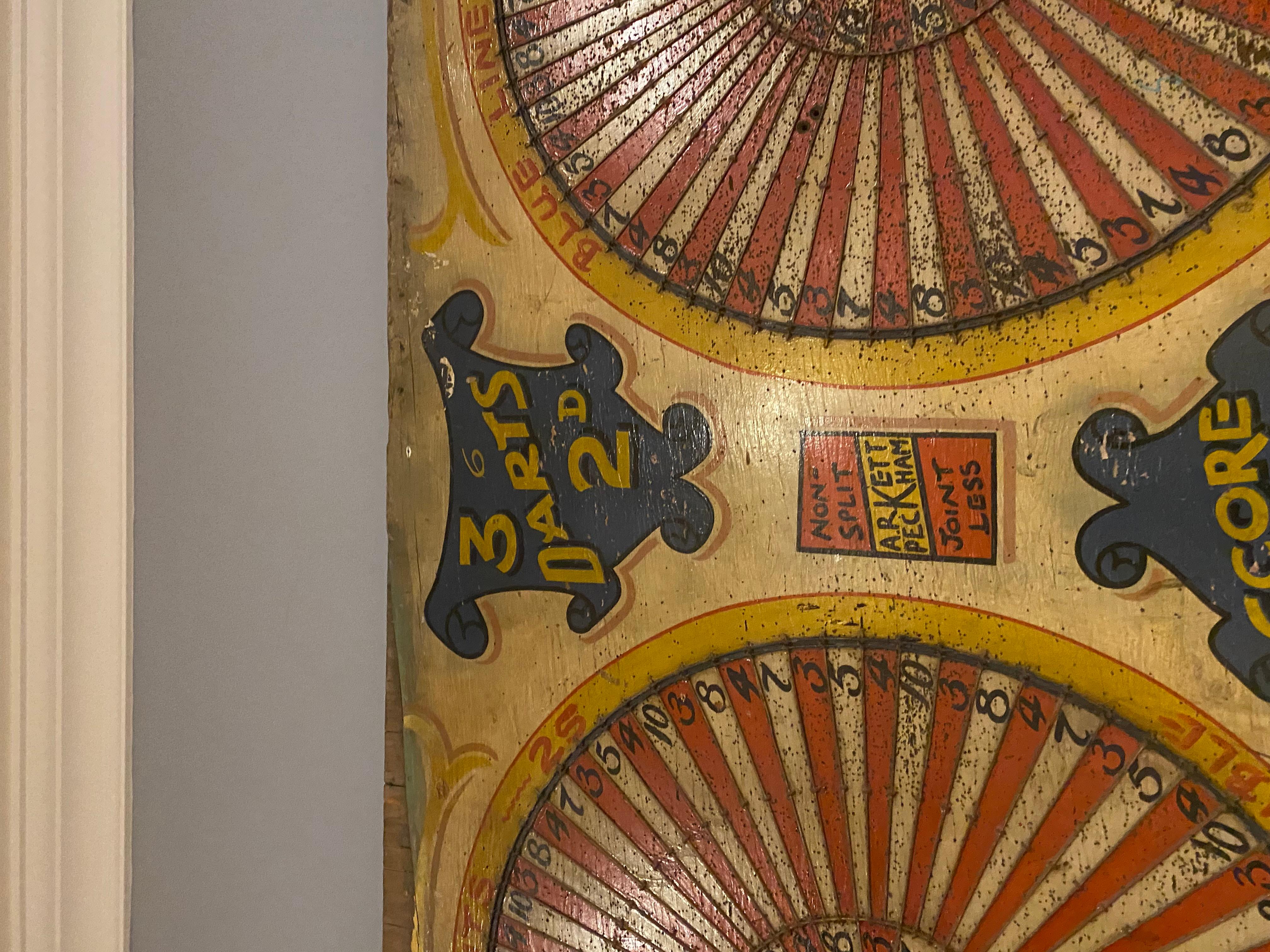 Monumentale antike Volkskunst Karneval Double Target Spielbrett (amerikanisch) im Angebot