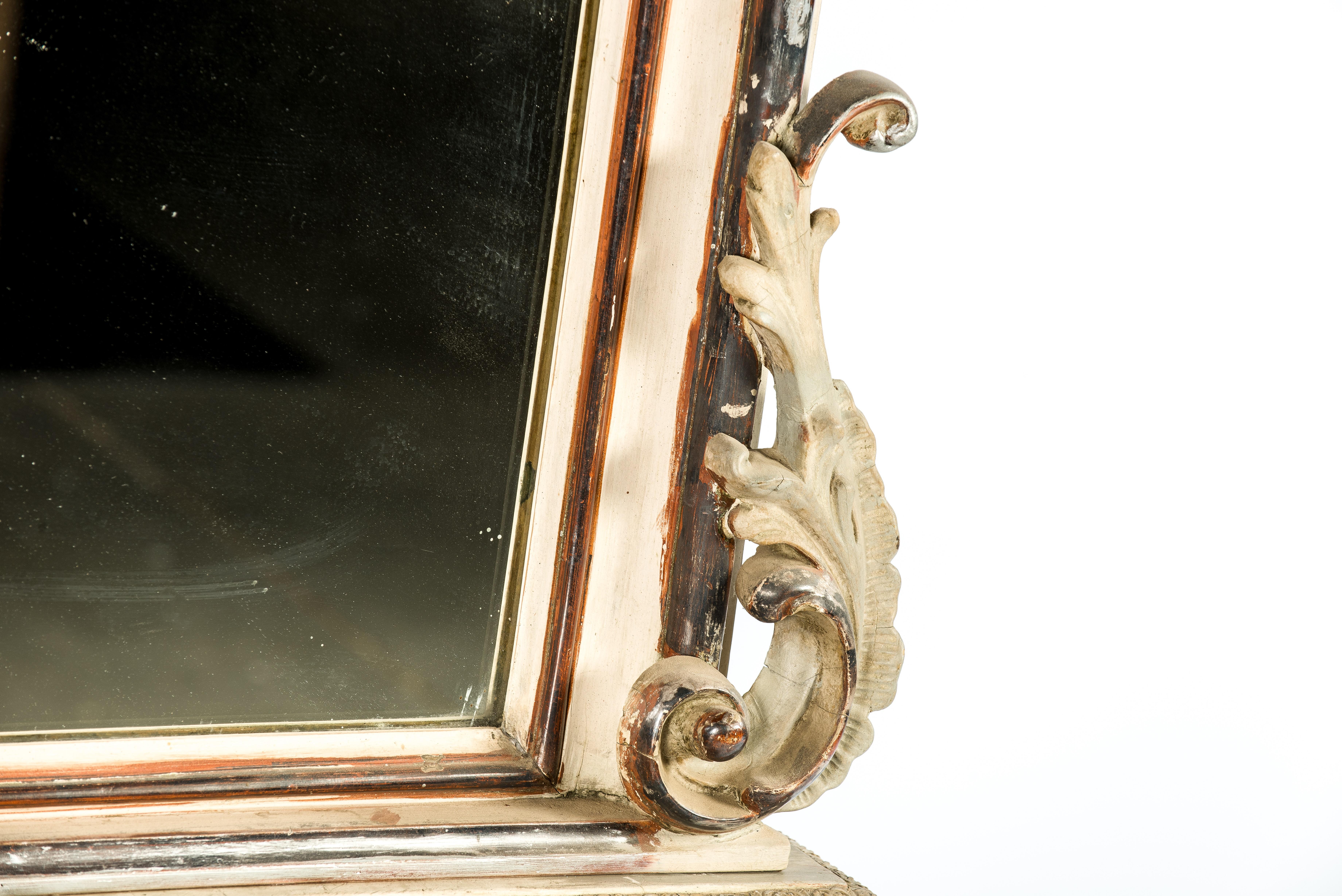 Monumentaler antiker französischer vergoldeter Blattsilber-Spiegel mit Konsolentisch im Angebot 4