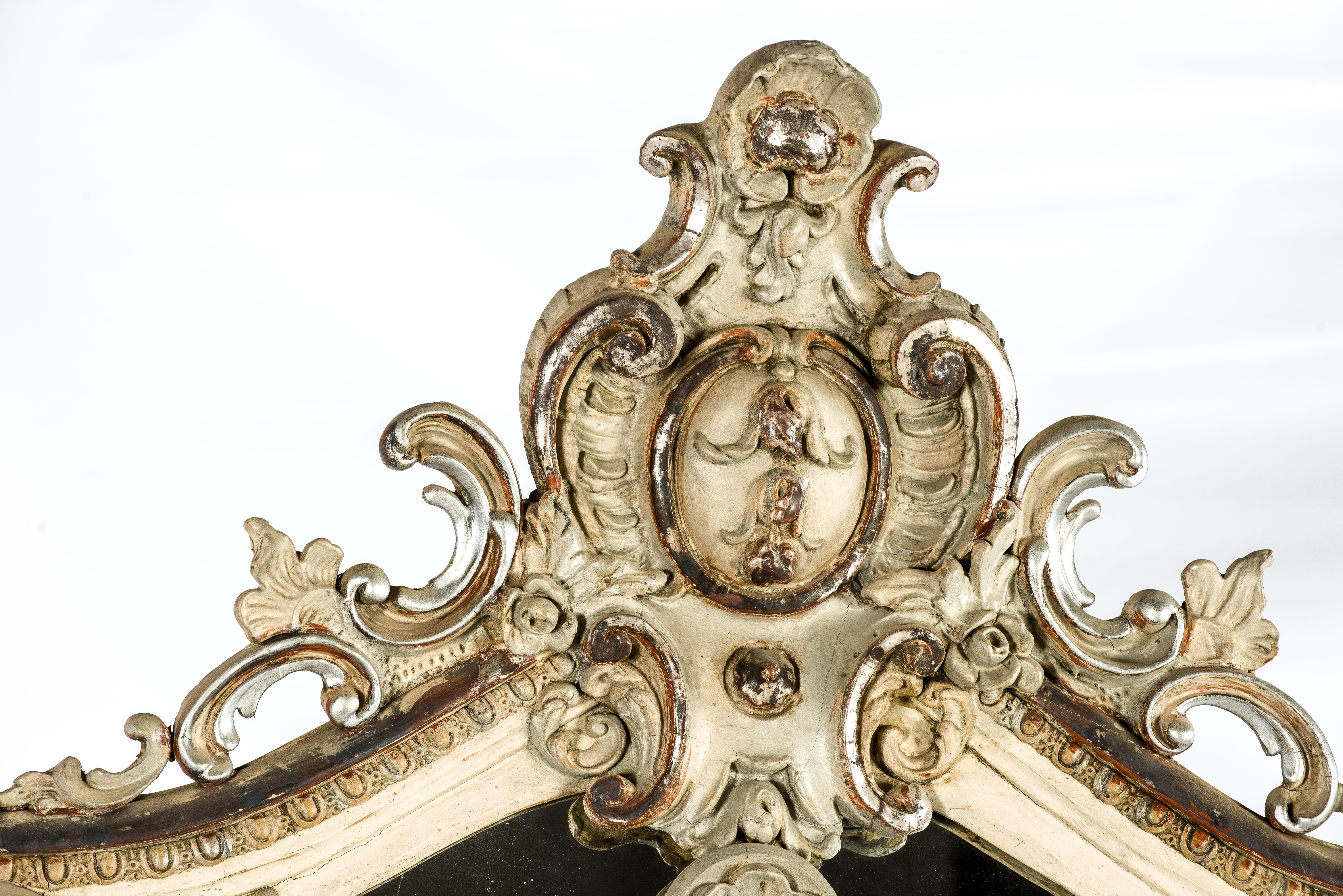 Monumental Antique French Silver Leaf Gilded Mirror with Console Table In Good Condition For Sale In Casteren, NL