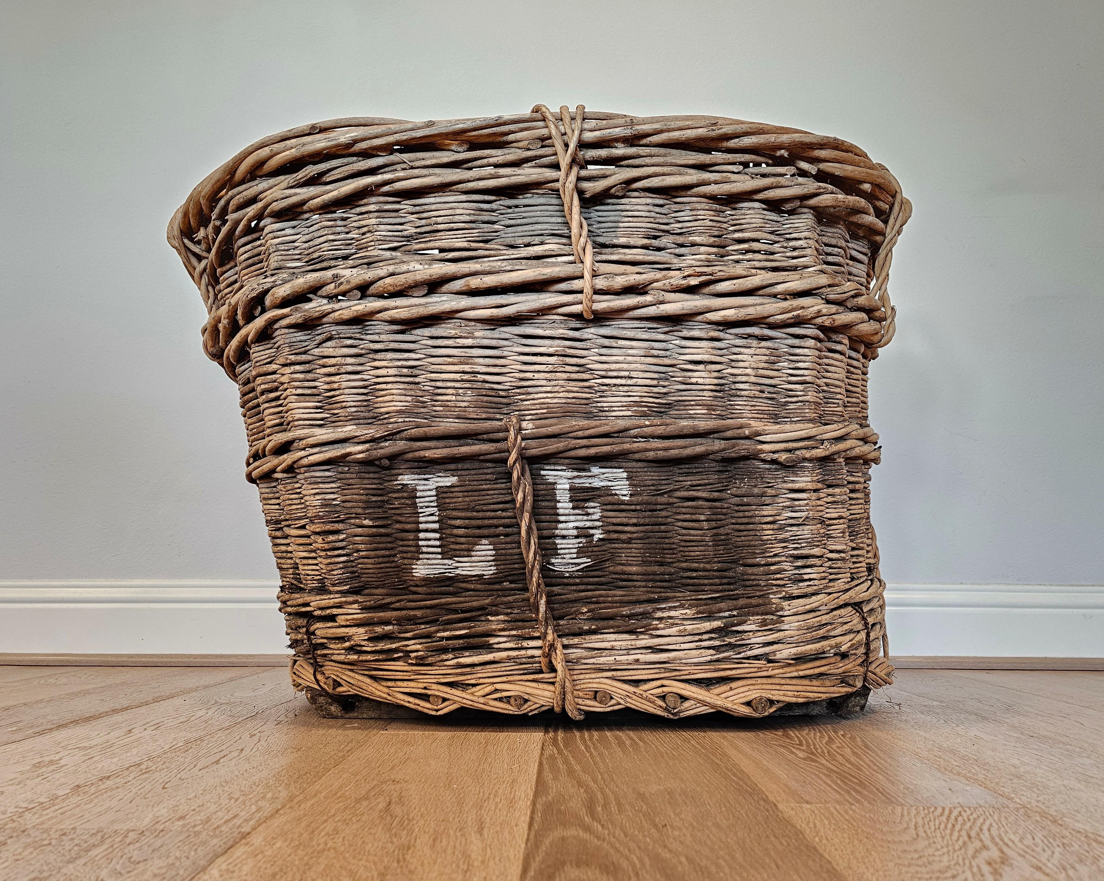 Monumental Antique French Vineyard Grape Harvesting Wicker Basket In Good Condition In Forney, TX