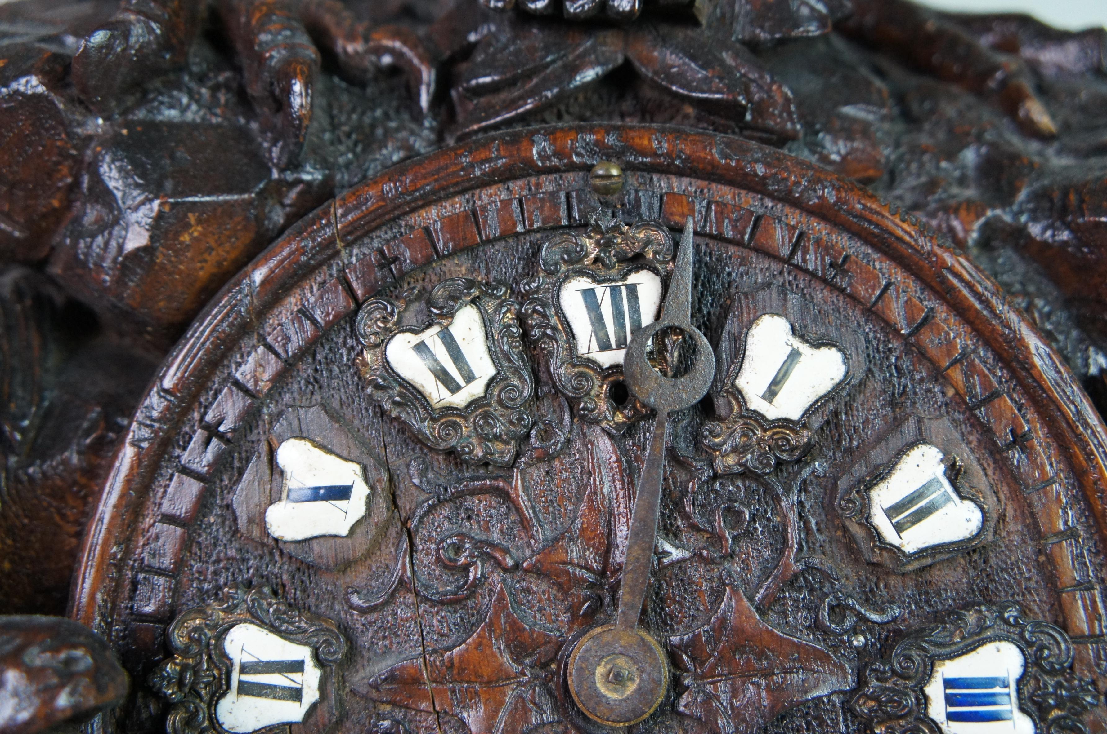 Monumentale horloge de chasse à cheminée ancienne allemande Black Forest Eagle Chamois en vente 5