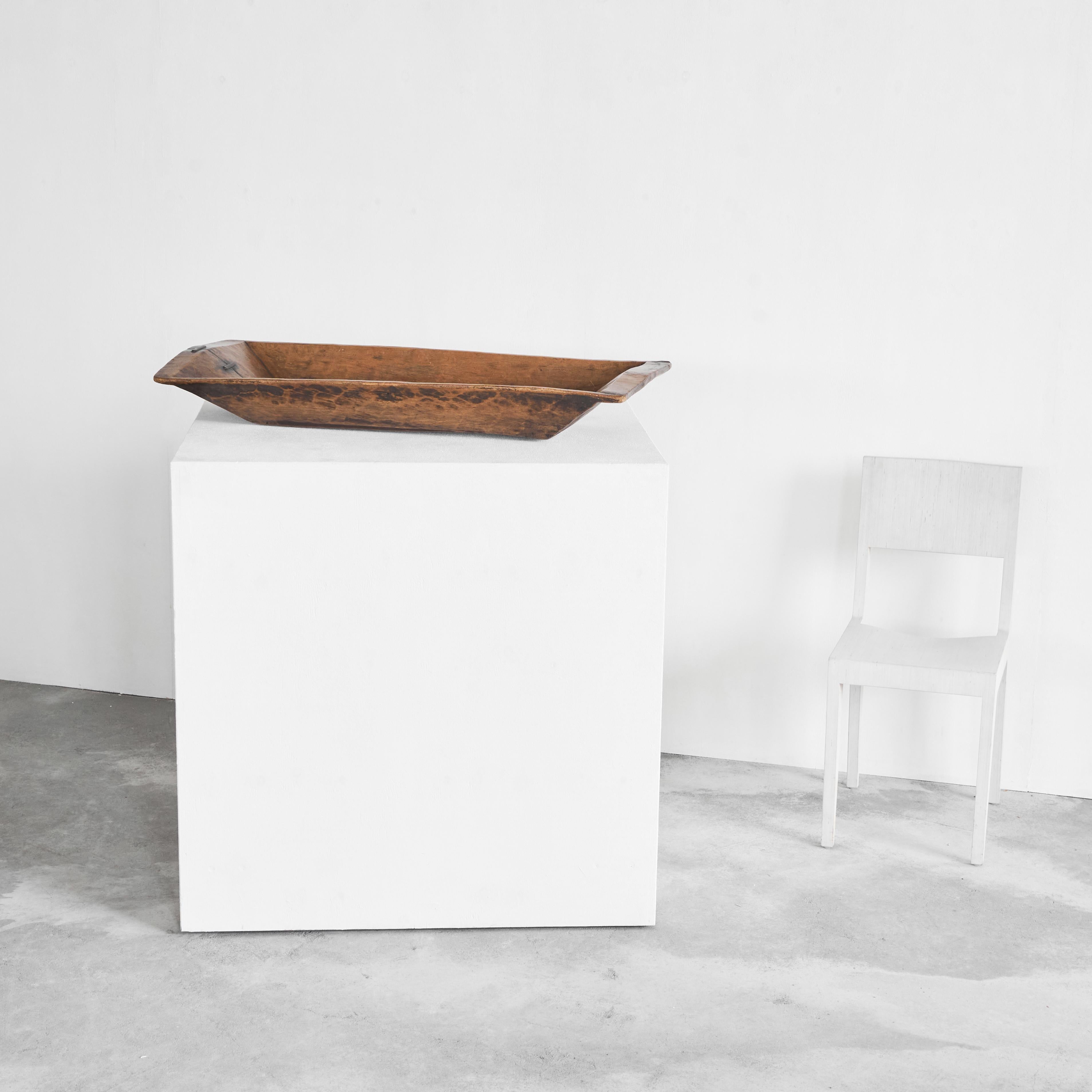 Monumentale antike handgeschnitzte Holztruhe oder Schale Wabi Sabi, Wabi Sabi, 19. Jahrhundert (Volkskunst) im Angebot