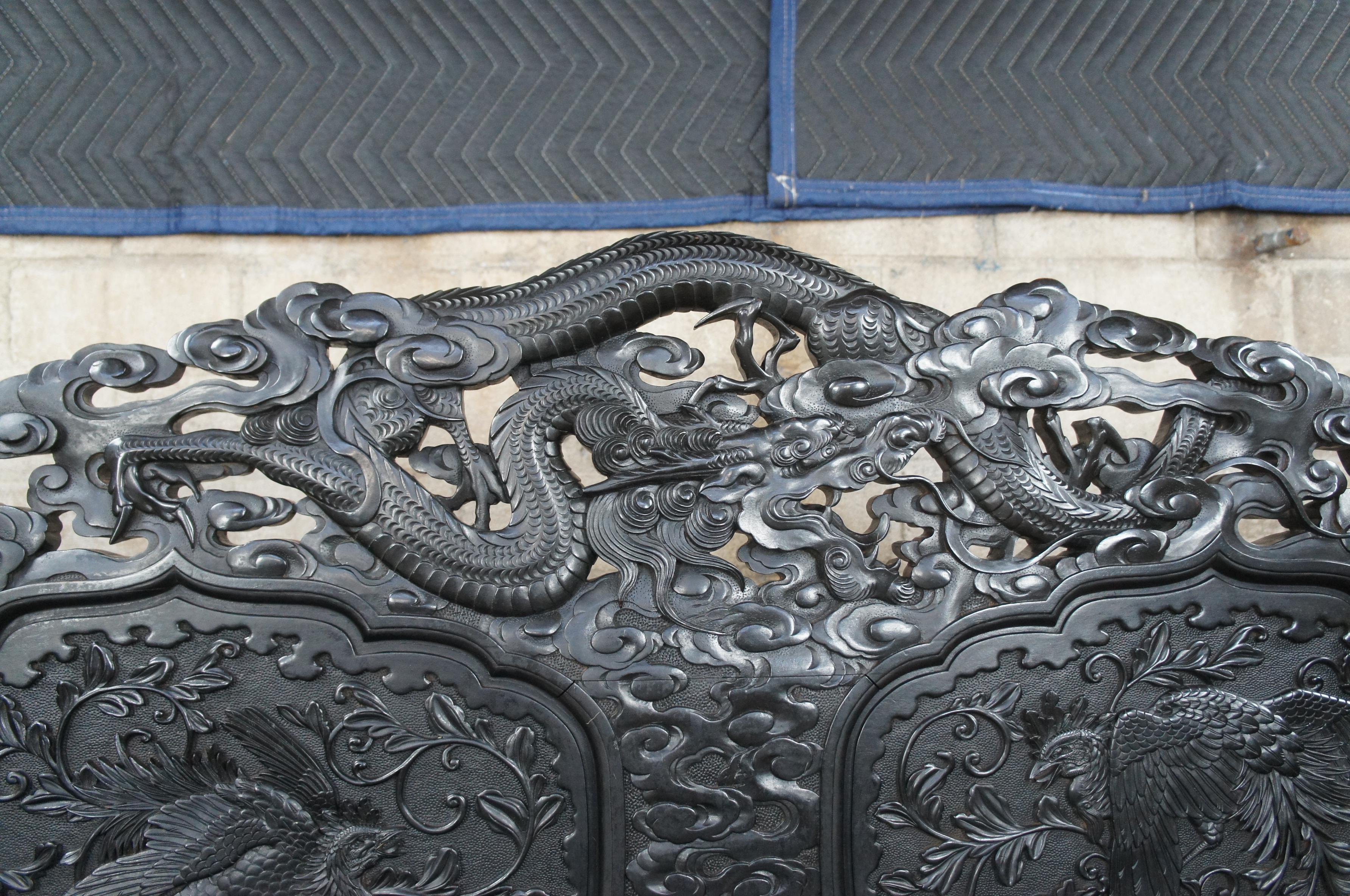 Monumentale Antico Imperiale Meiji Giapponese Ebanizzato ad Alto Rilievo Scolpito Drago in vendita 4