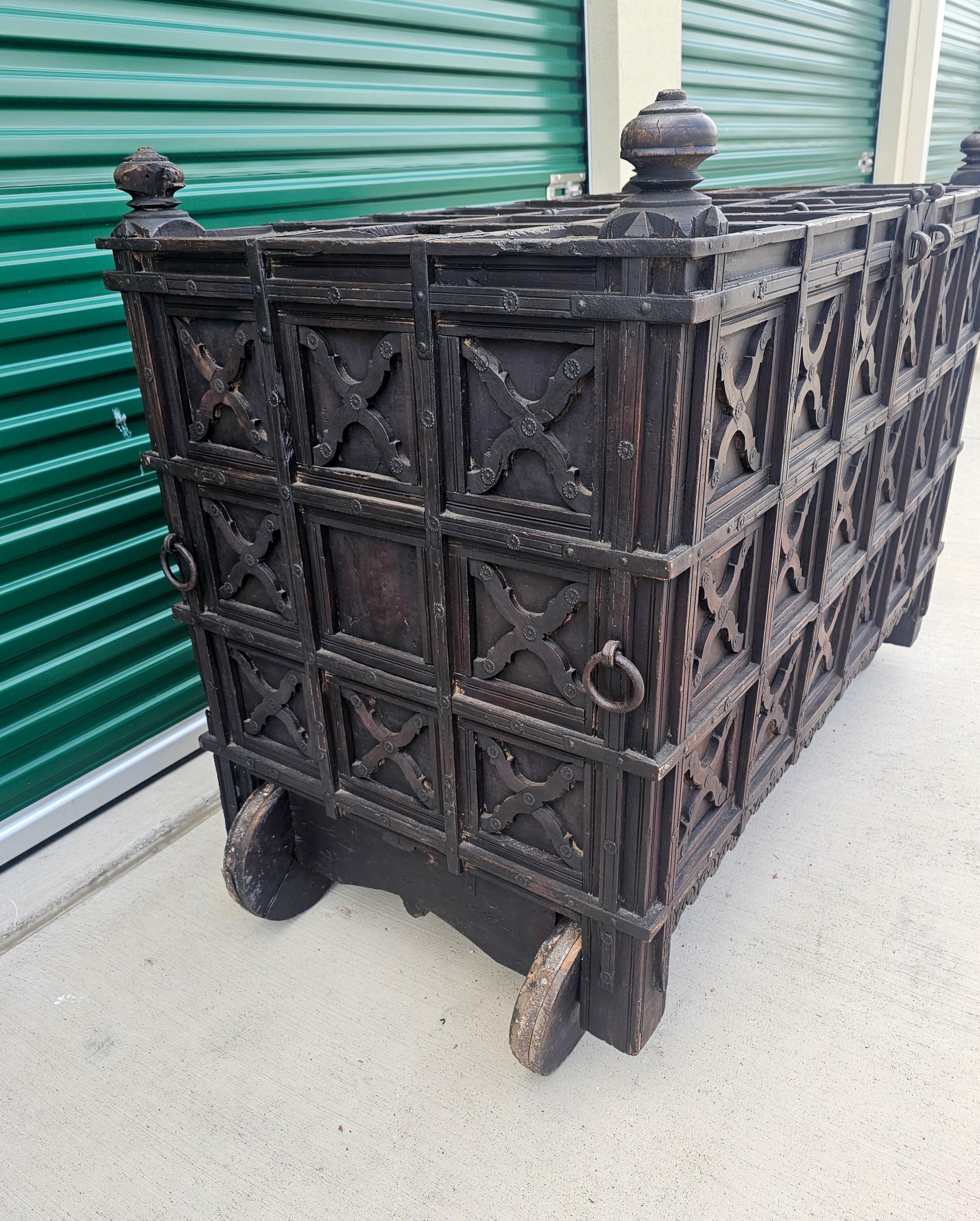 Monumental Antique Indian Dowry Chest  In Good Condition For Sale In Forney, TX