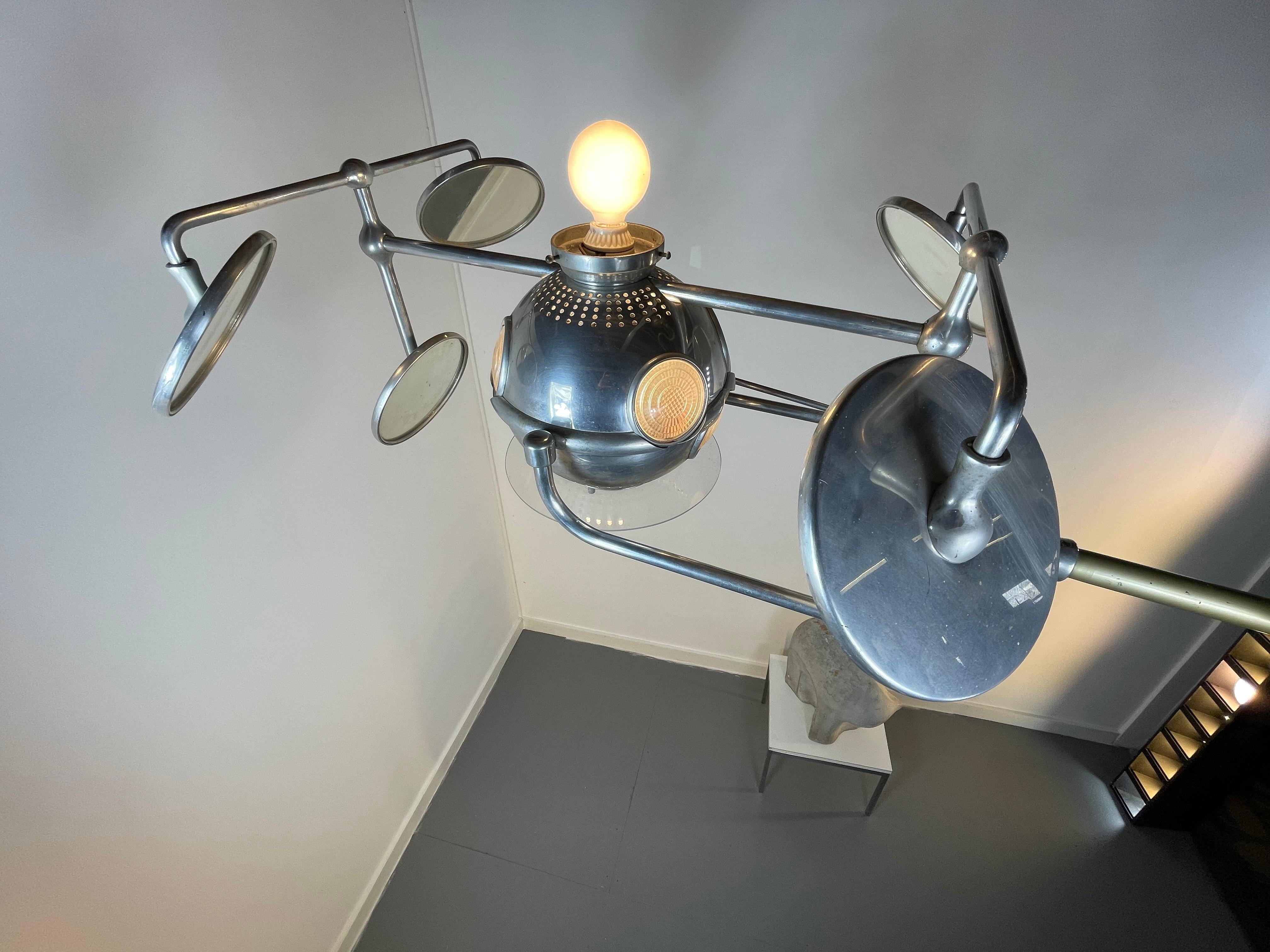 Monumentale lampe d'opéra industrielle ancienne à plusieurs rayons en vente 2